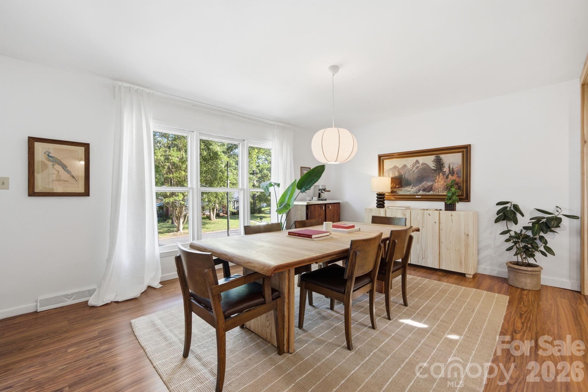 5407 Autumn End Circle Property Photo 3