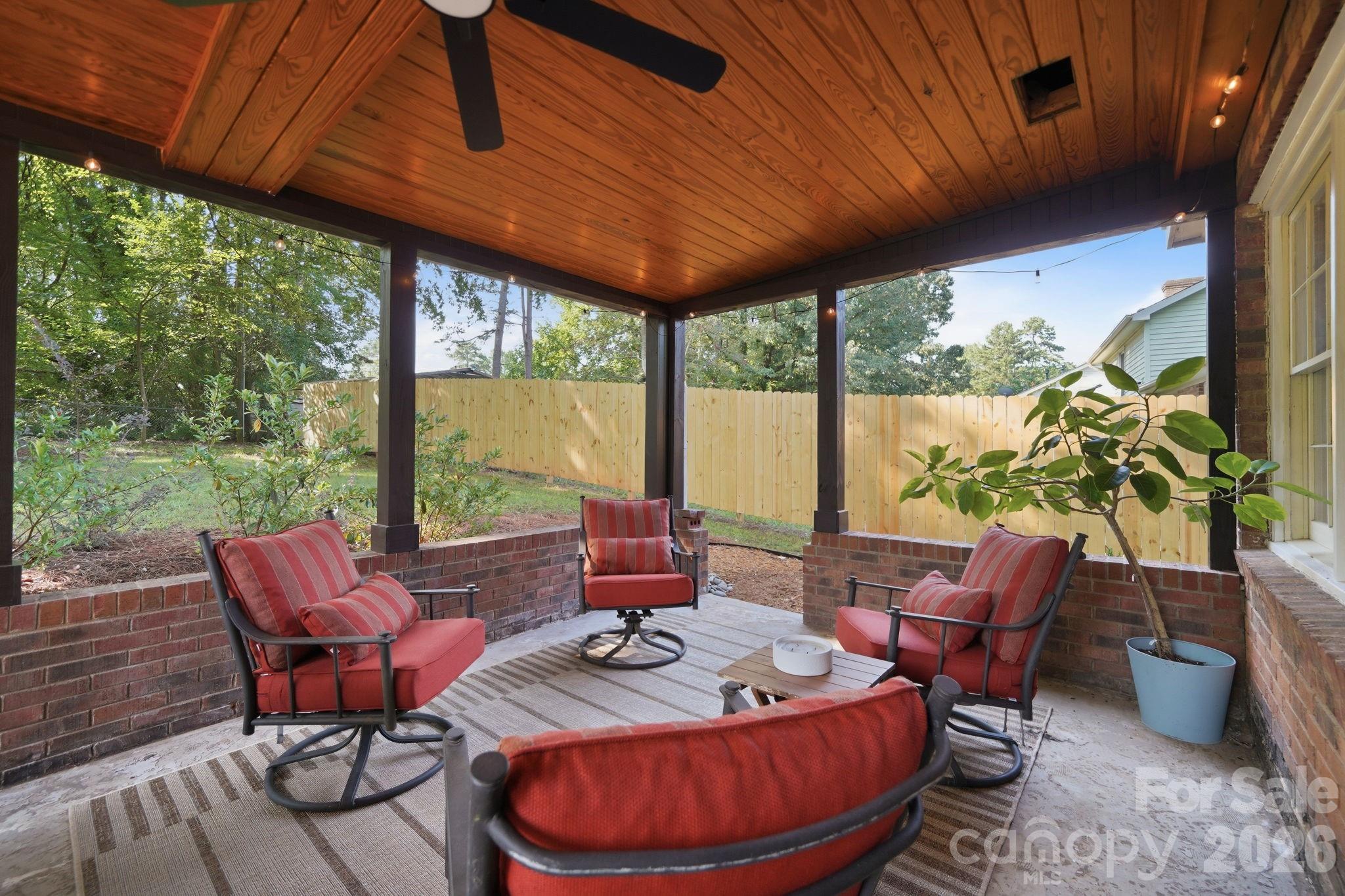 5407 Autumn End Circle Property Photo 23