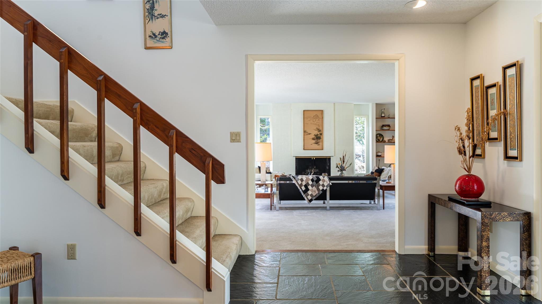 12 Stuyvesant Crescent Property Photo 7