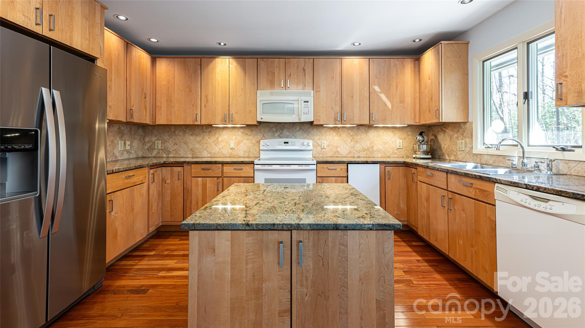 12 Stuyvesant Crescent Property Photo 15