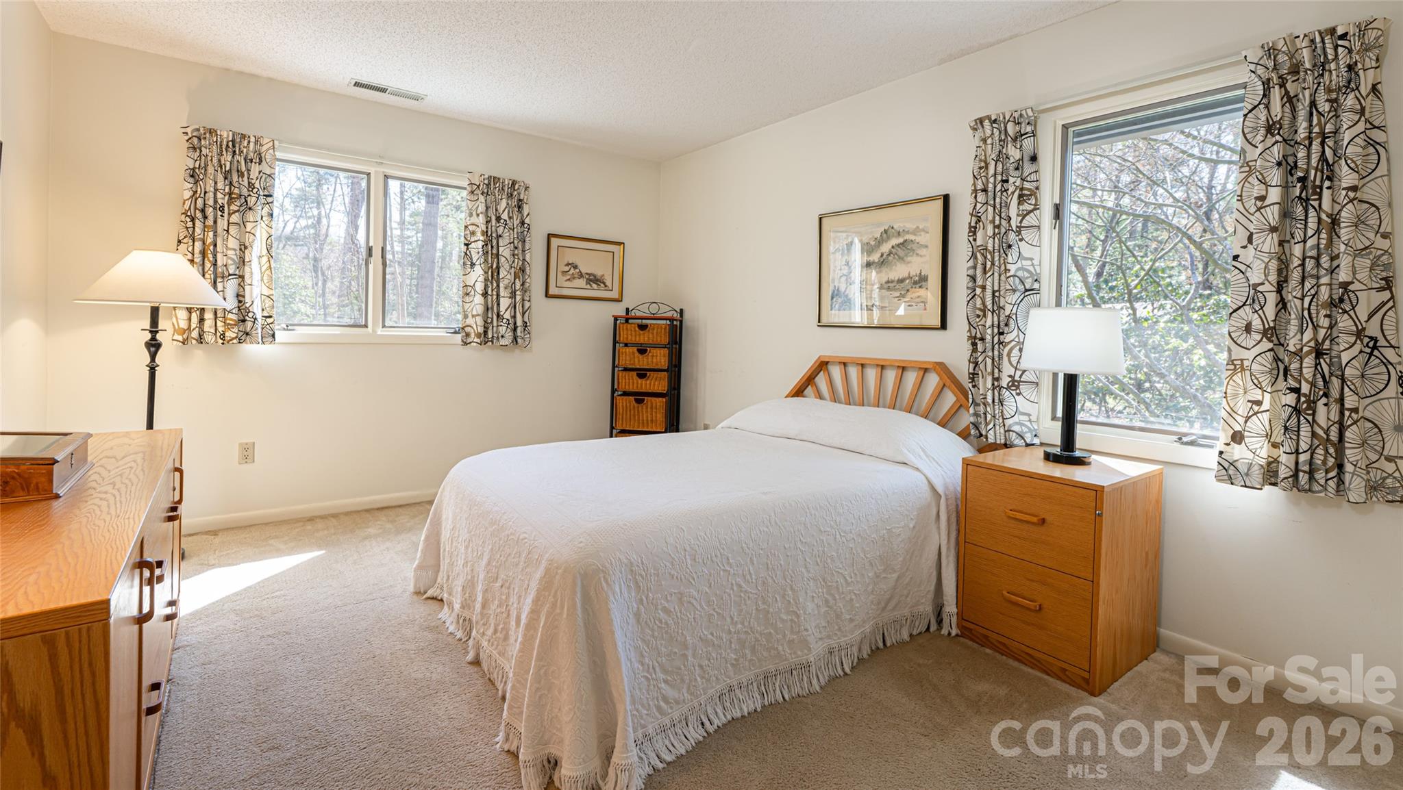 12 Stuyvesant Crescent Property Photo 30
