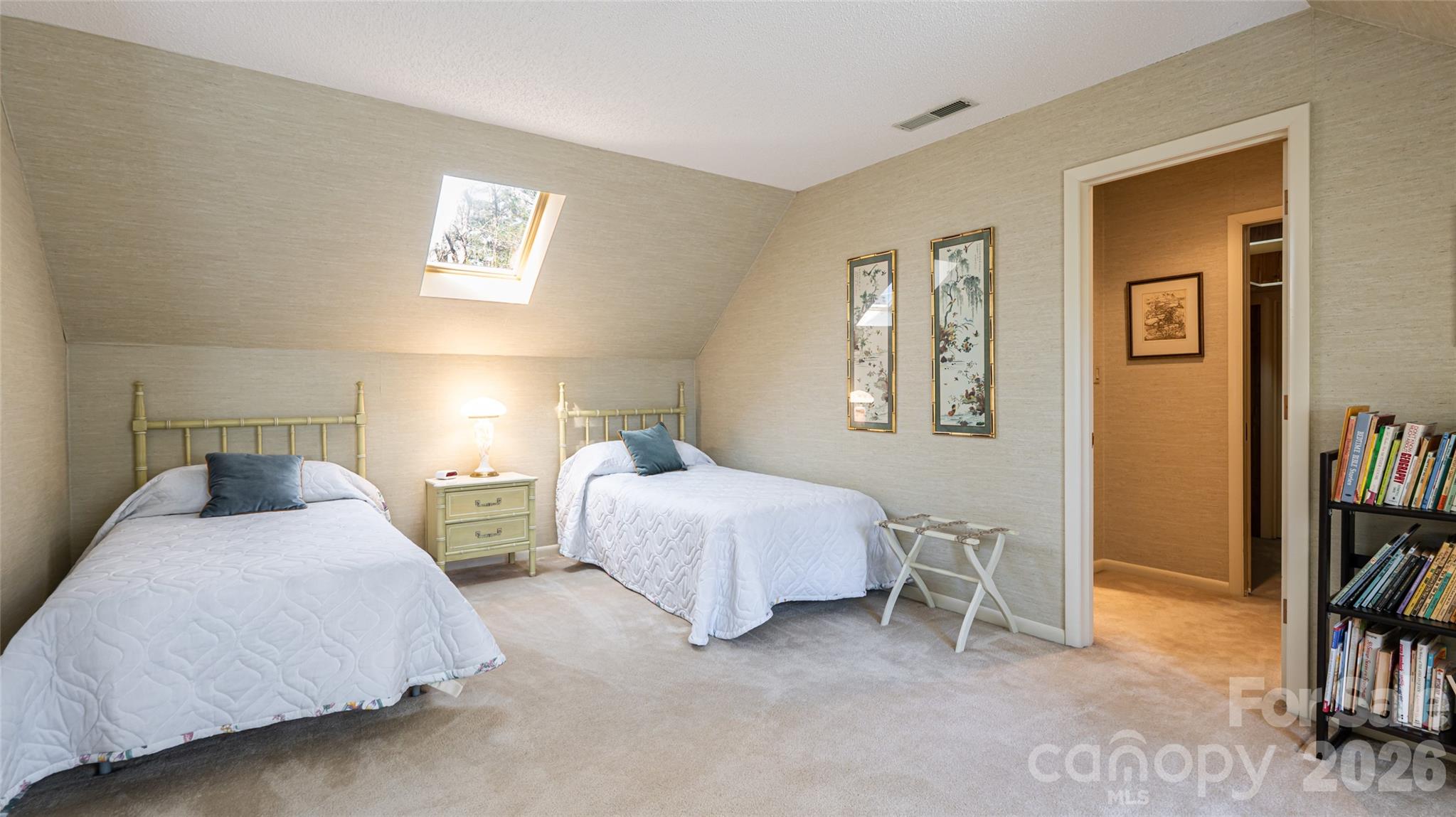 12 Stuyvesant Crescent Property Photo 33
