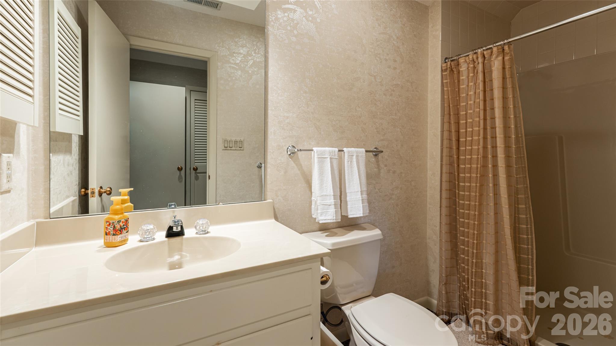 12 Stuyvesant Crescent Property Photo 35