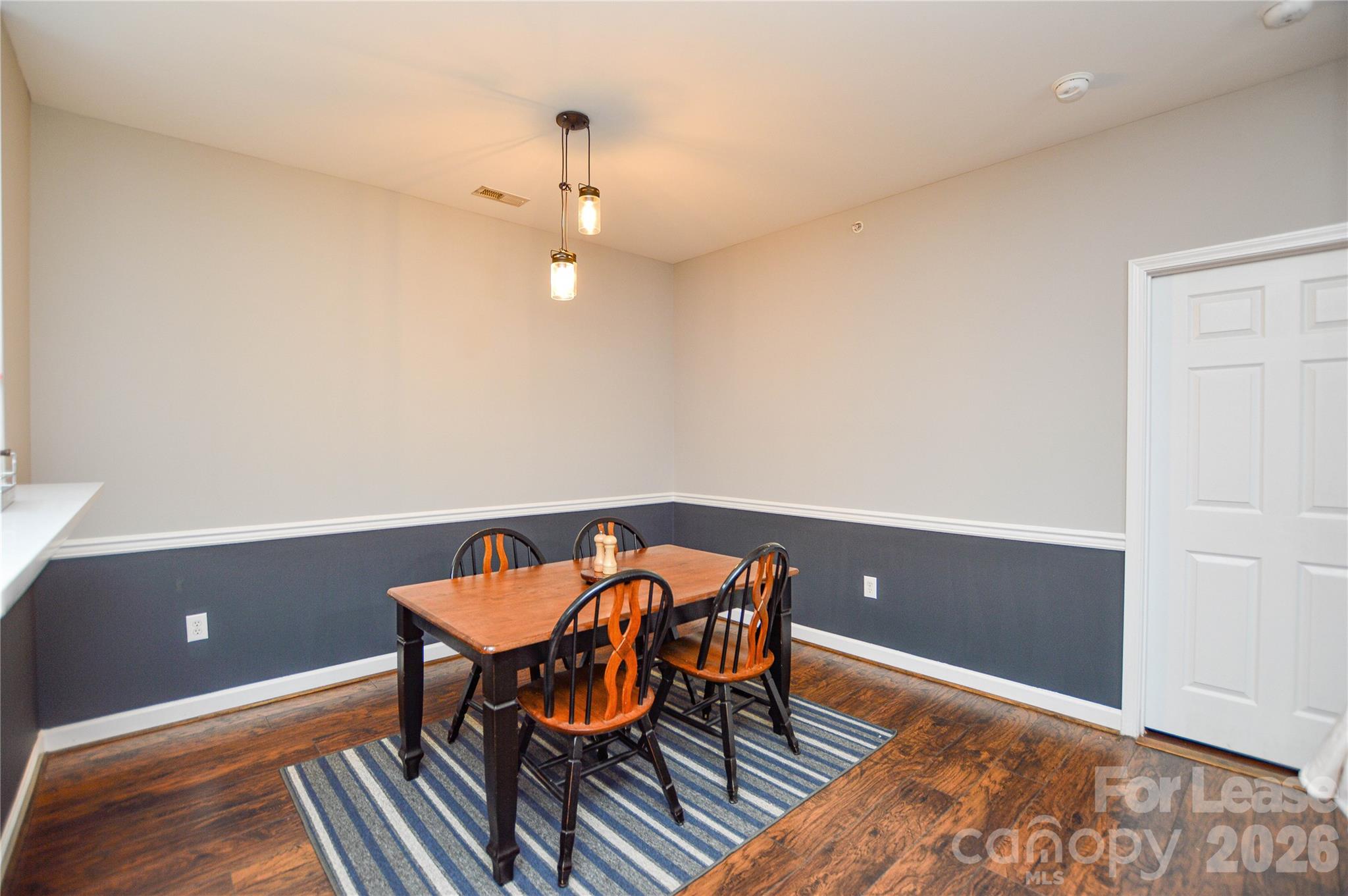10663 Hill Point Court Property Photo 6