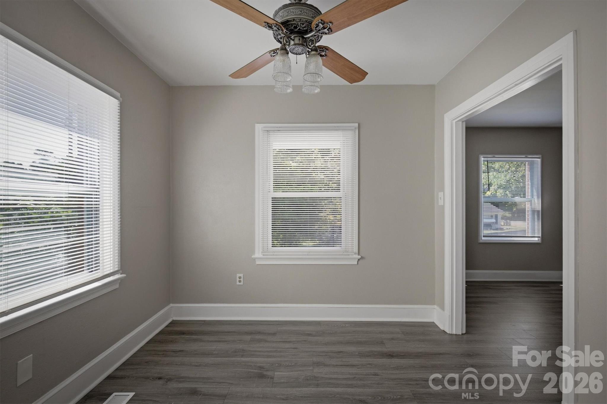 1060 14th Avenue Property Photo 6