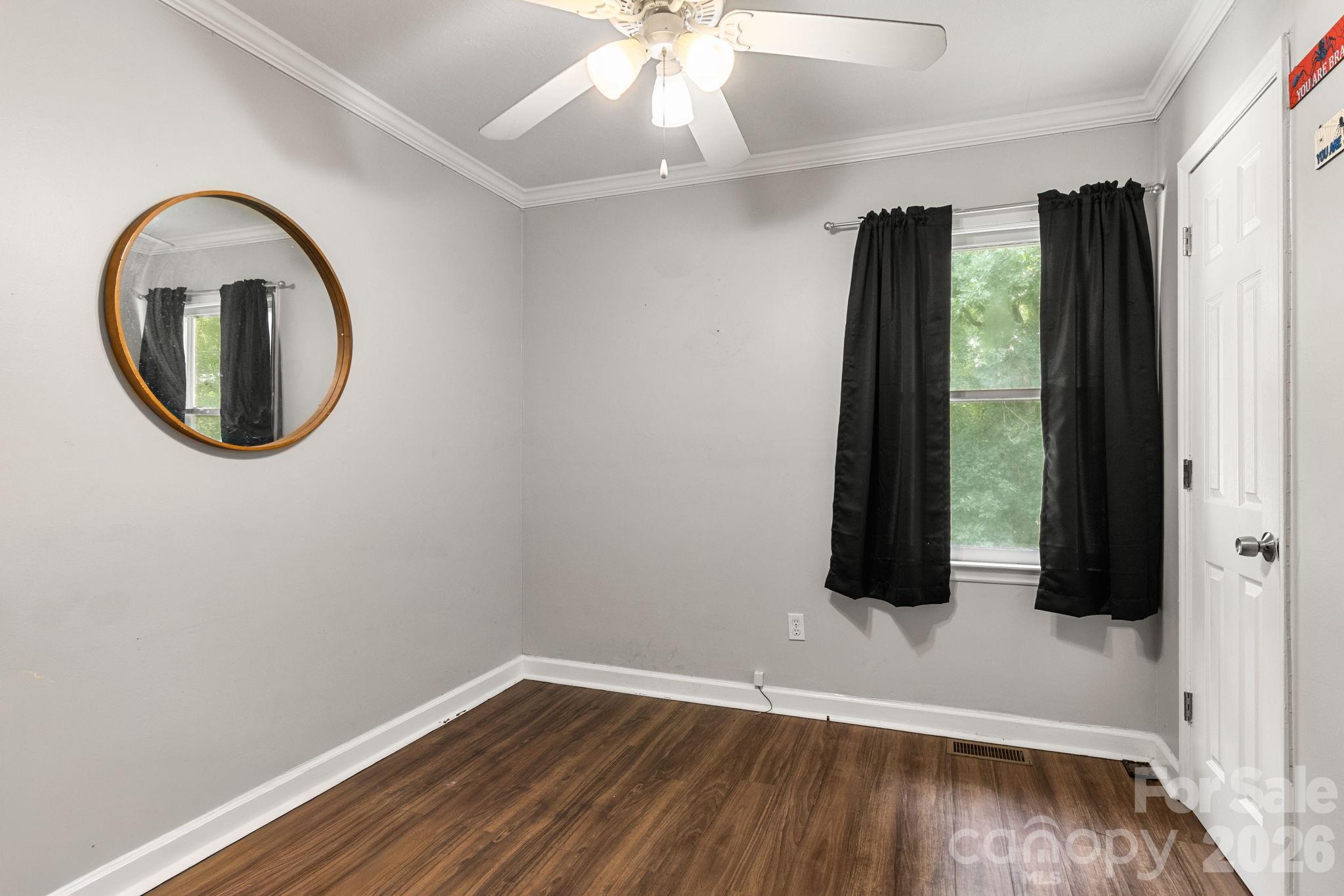3104 University Drive Property Photo 16