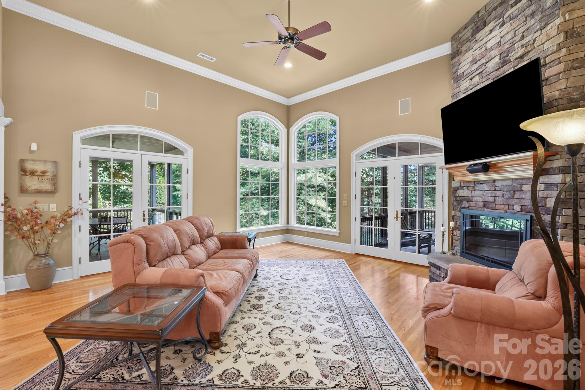 168 Chattooga Run Property Photo 2