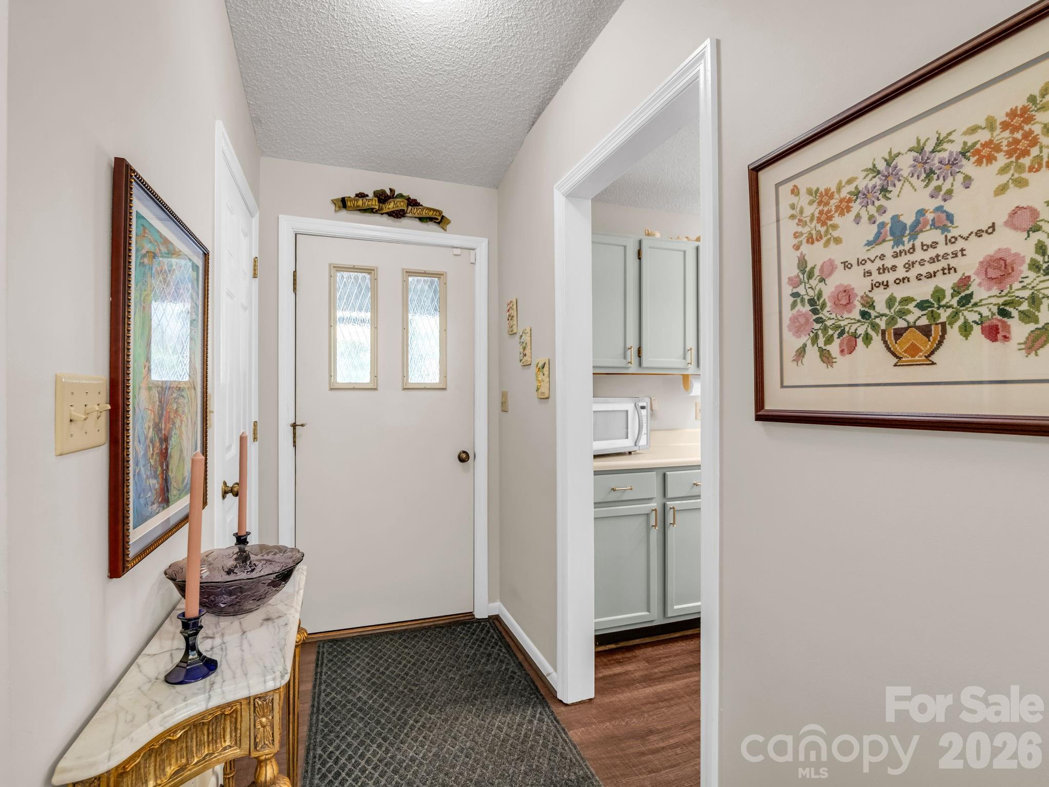 251 Carolina Drive 10a Property Photo 6