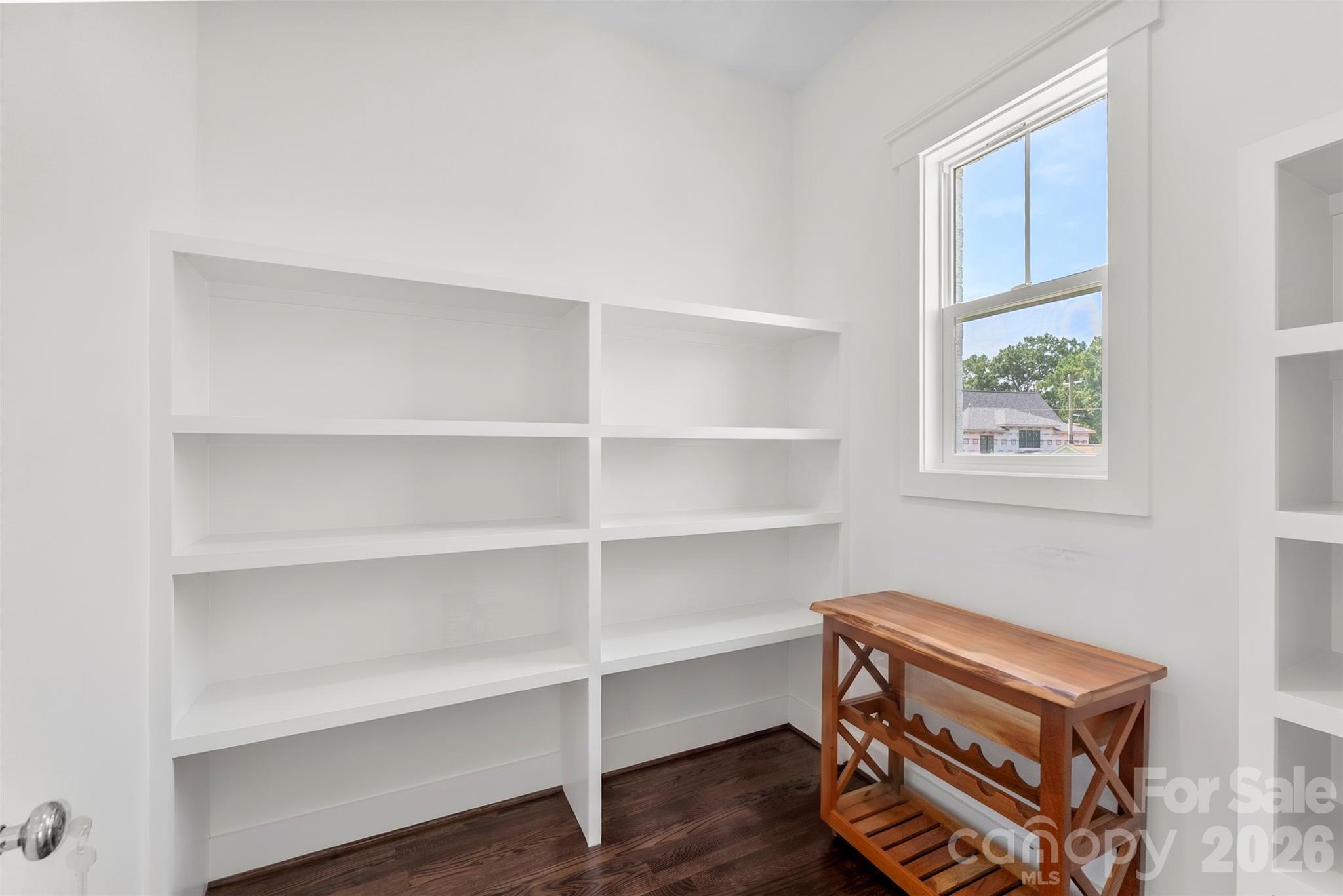 543 Greystone Road Property Photo 10