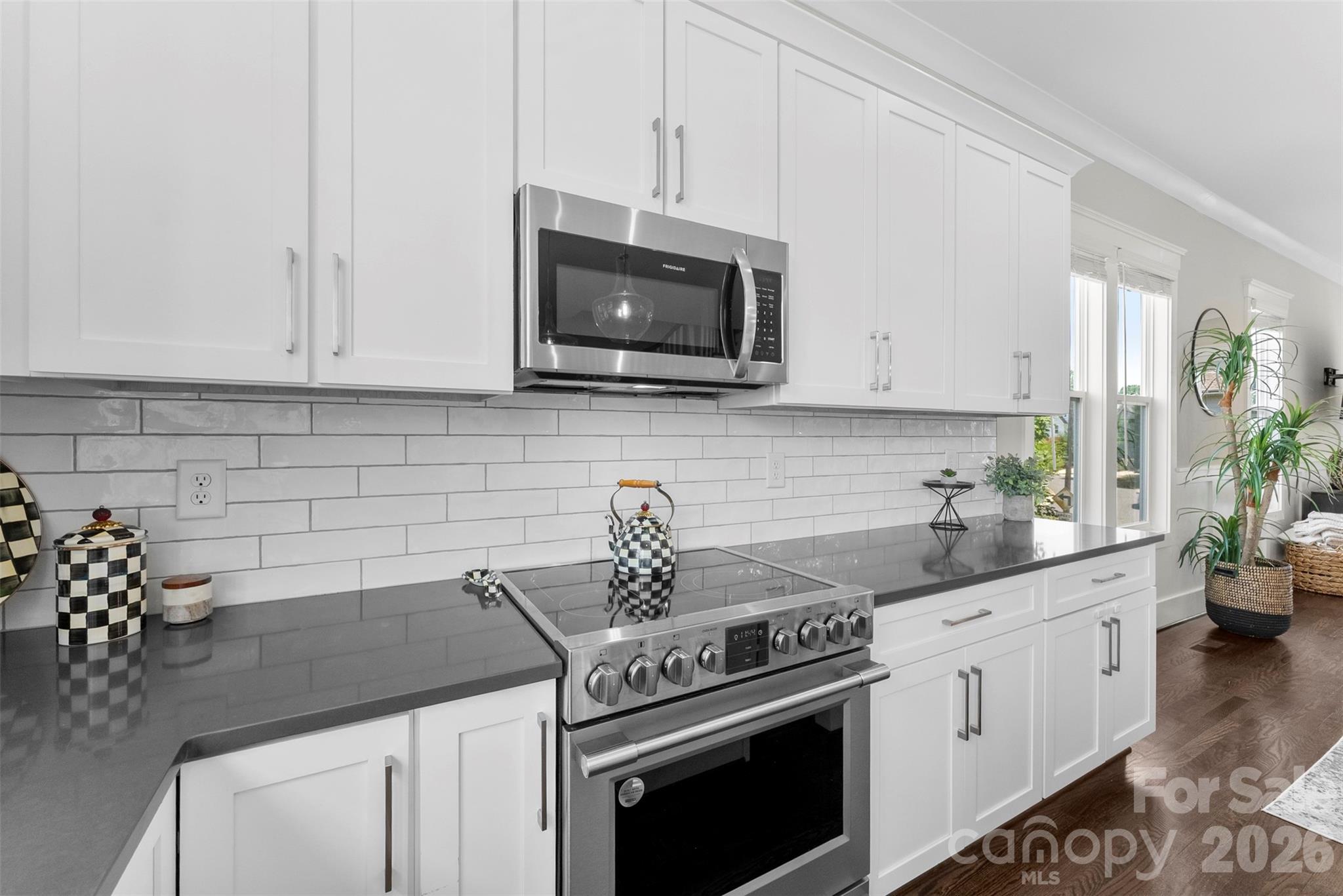 543 Greystone Road Property Photo 12
