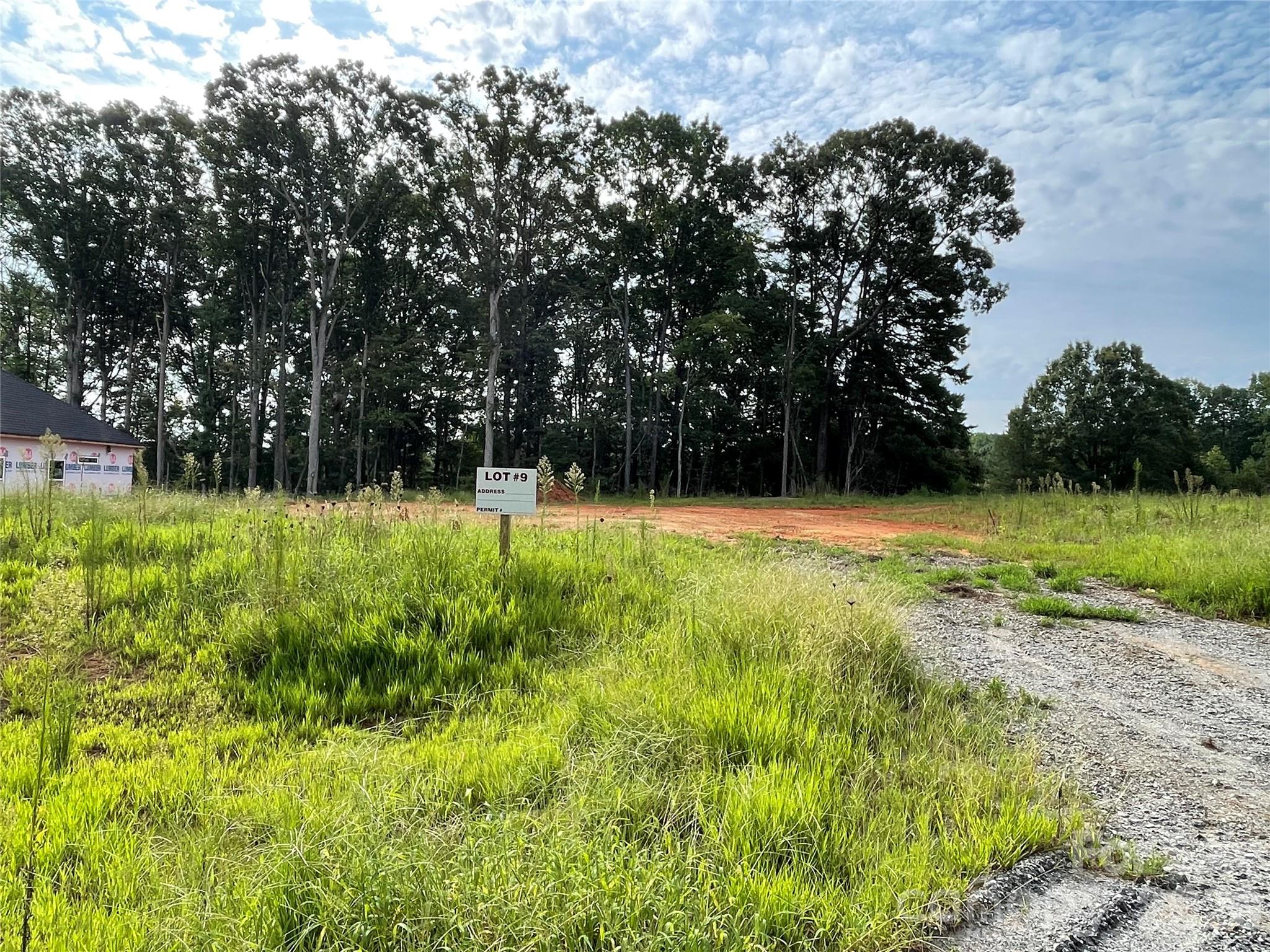 154 Windstone Crossing Trail 9 Property Photo 2