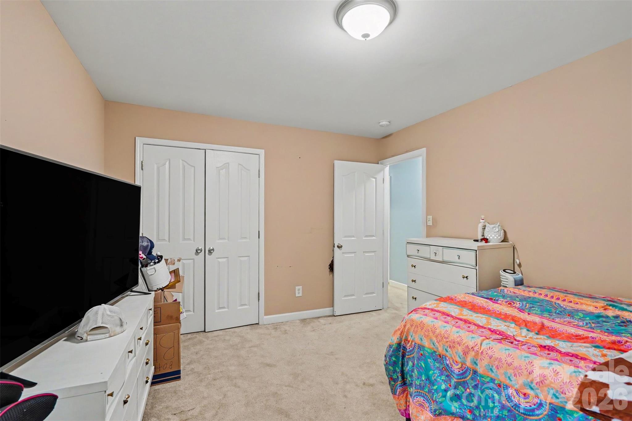 2700 Loxdale Farms Drive Property Photo 8