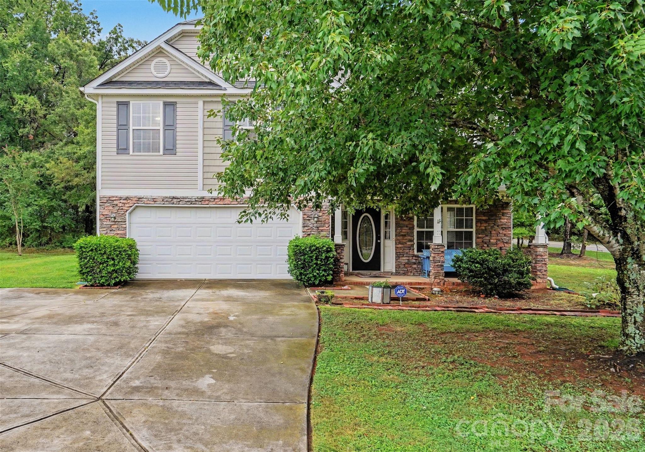 2700 Loxdale Farms Drive Property Photo 16