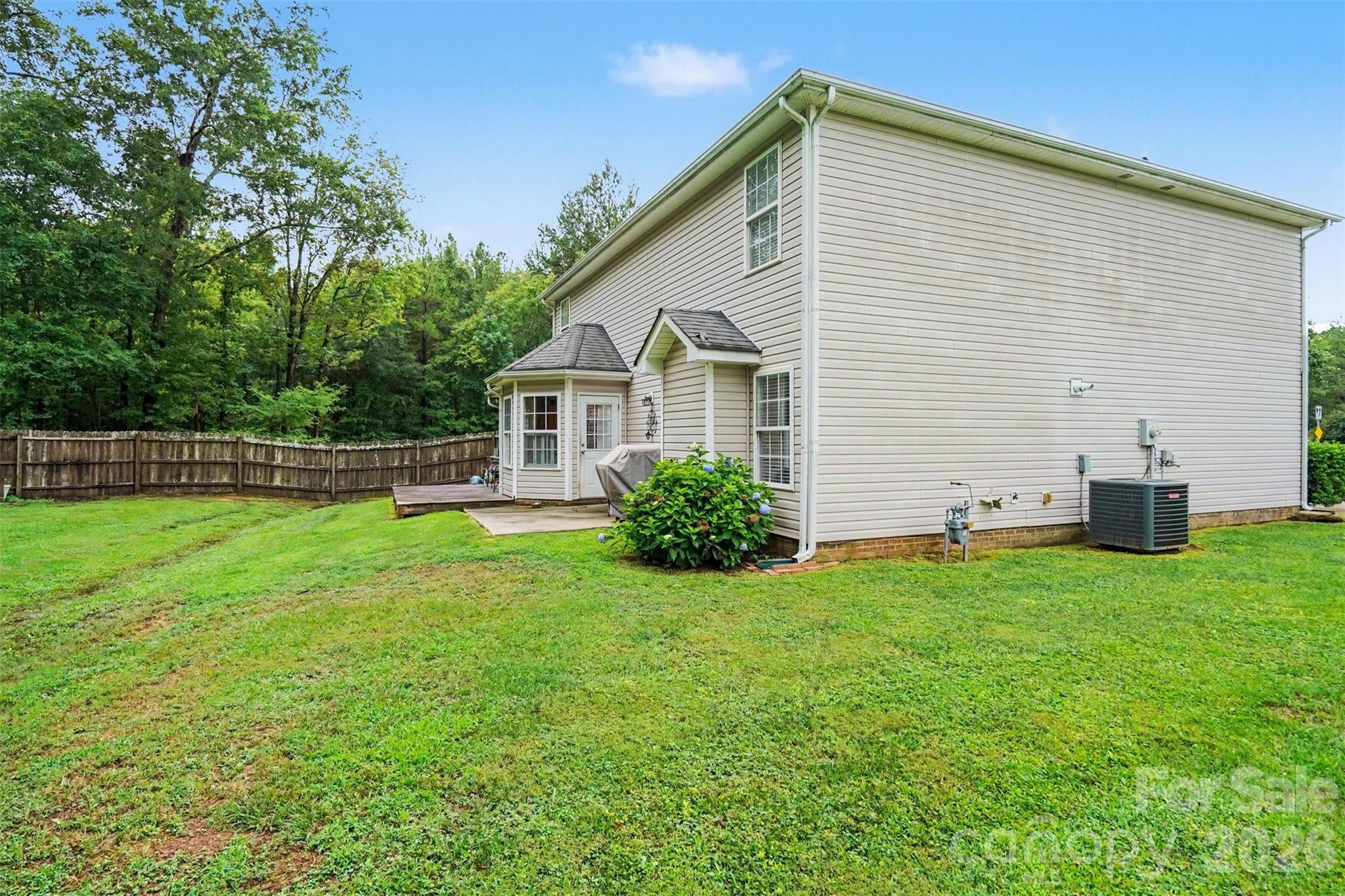 2700 Loxdale Farms Drive Property Photo 22