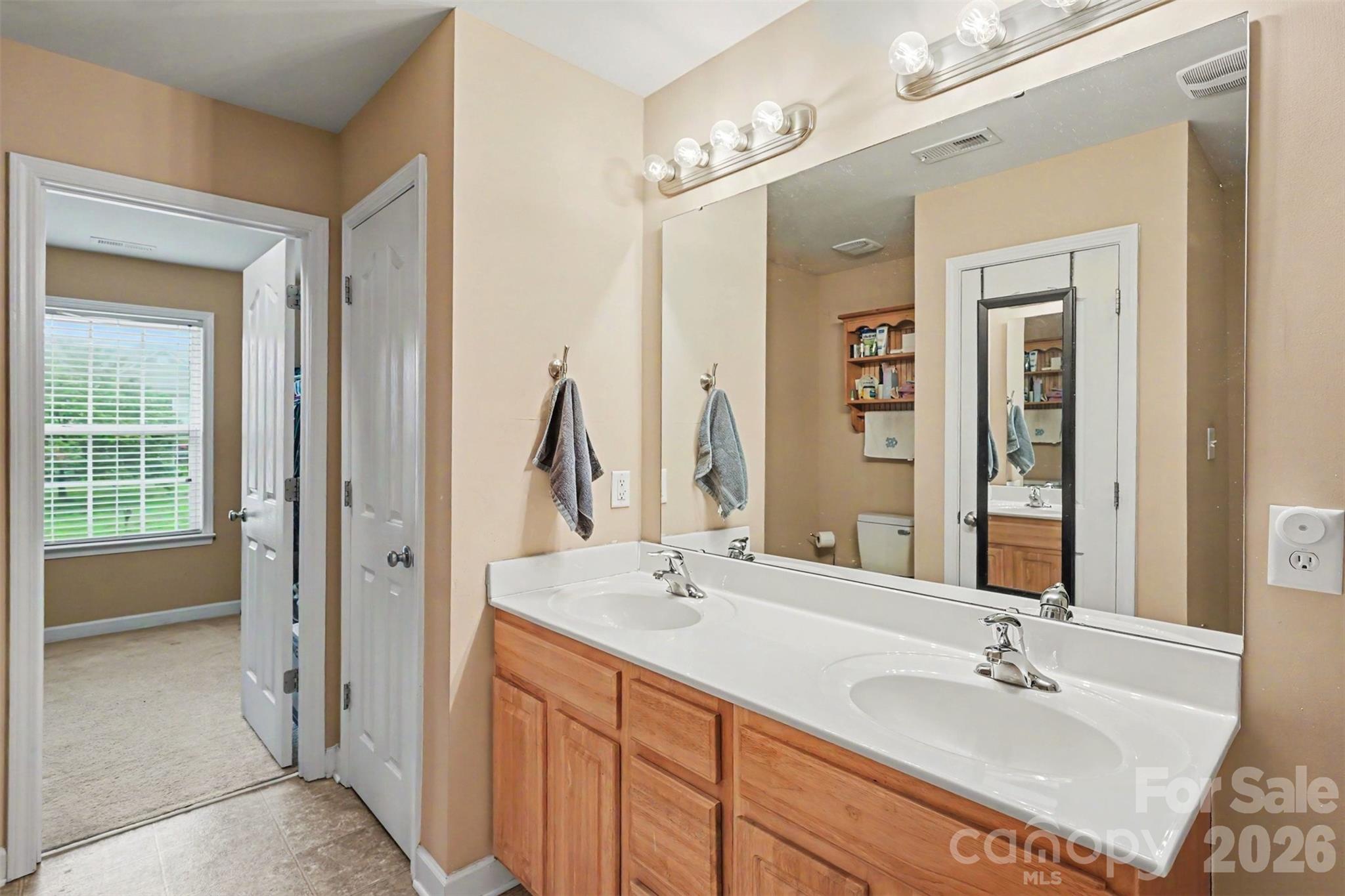 2700 Loxdale Farms Drive Property Photo 23