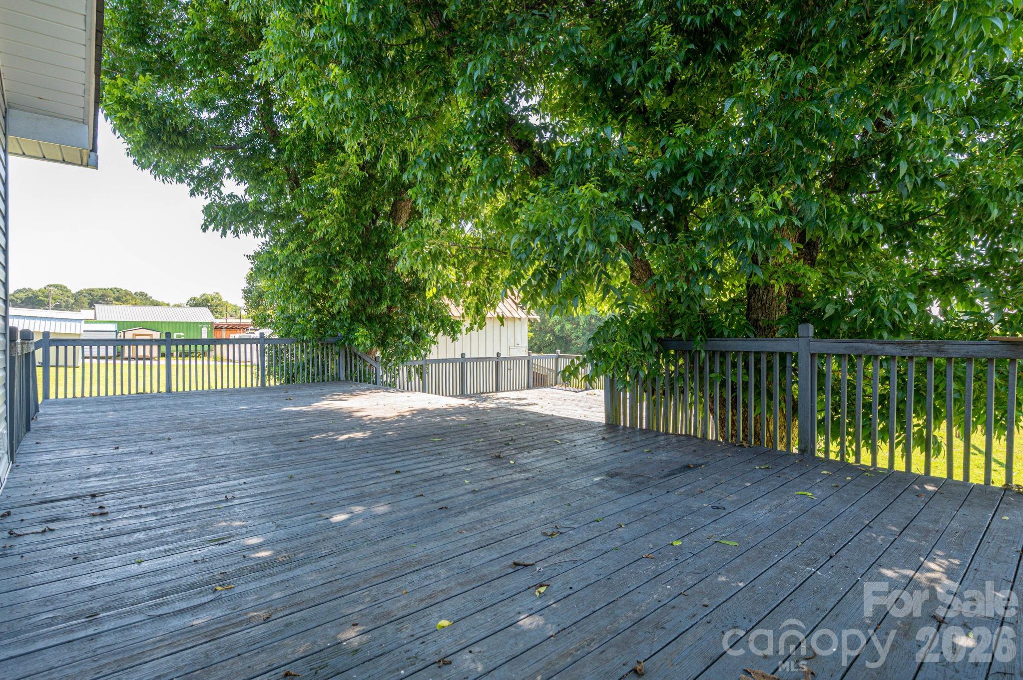 1719 S Lafayette Street Property Photo 40