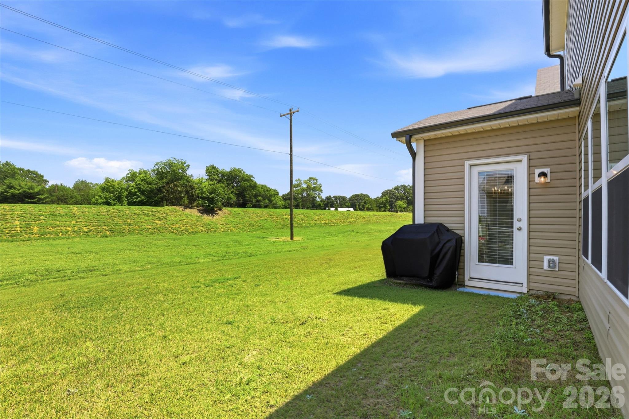 517 Willamette Drive Property Photo 14