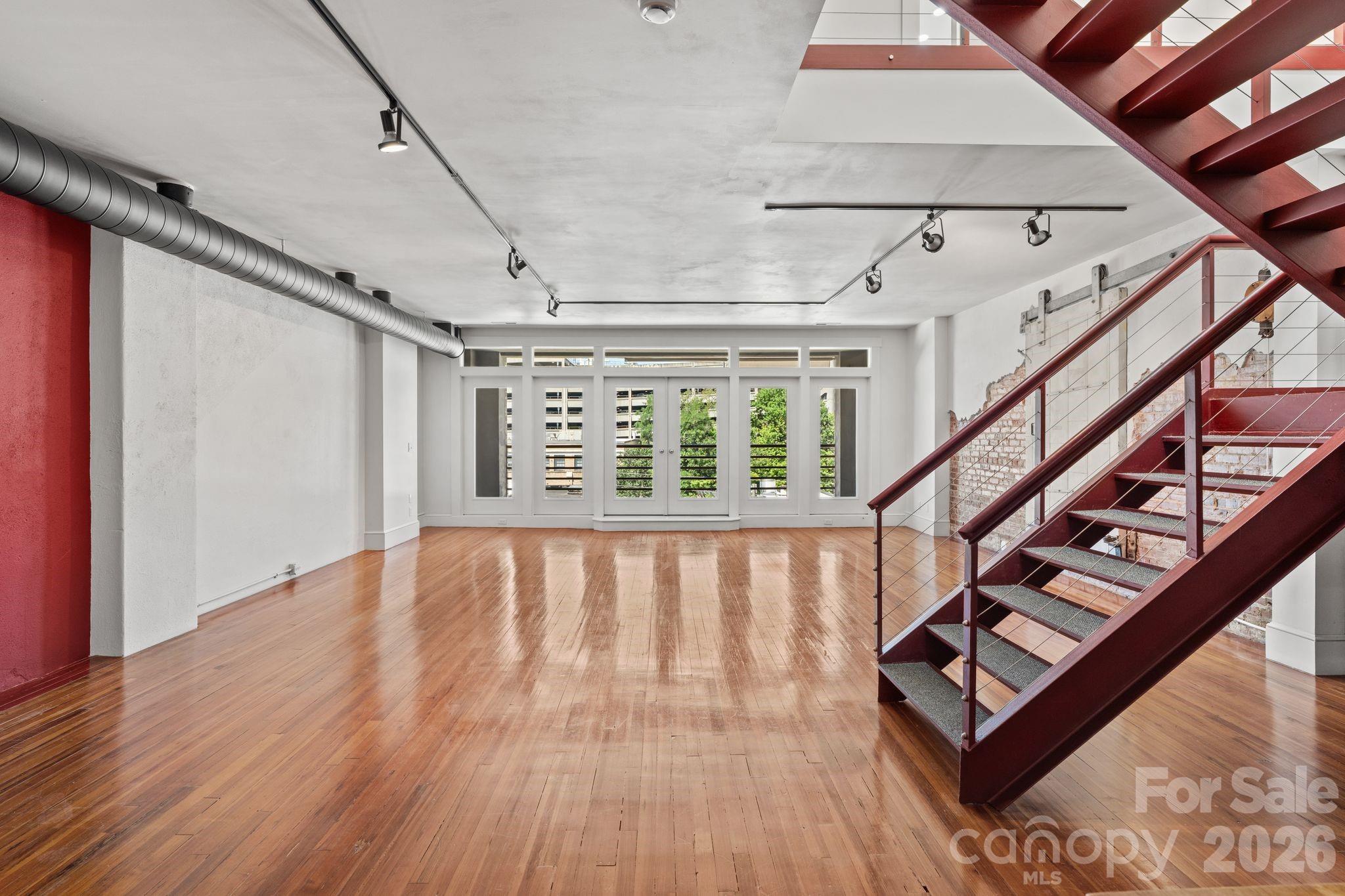 57 Broadway Street A & 101 Property Photo 10