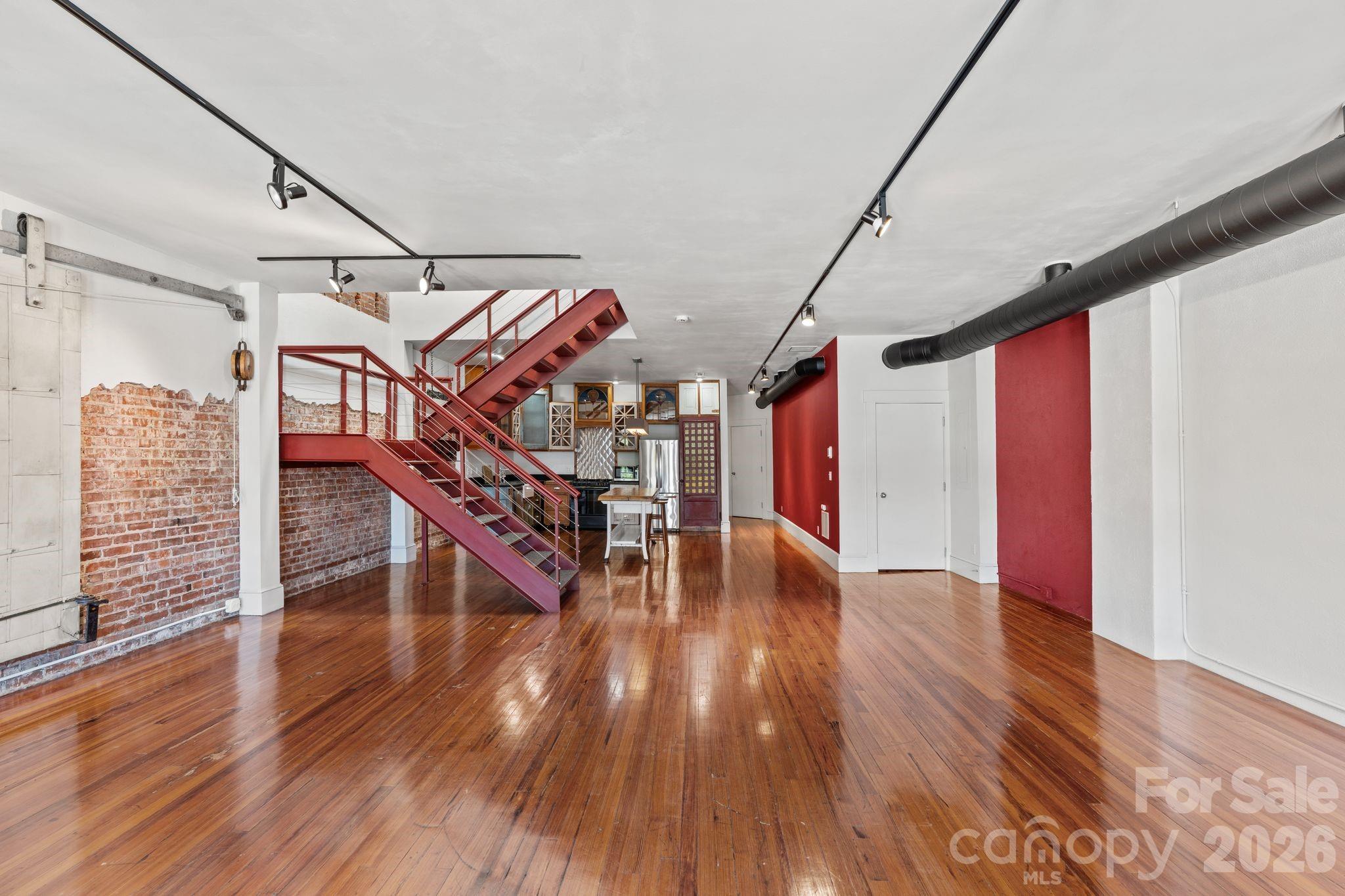 57 Broadway Street A & 101 Property Photo 12