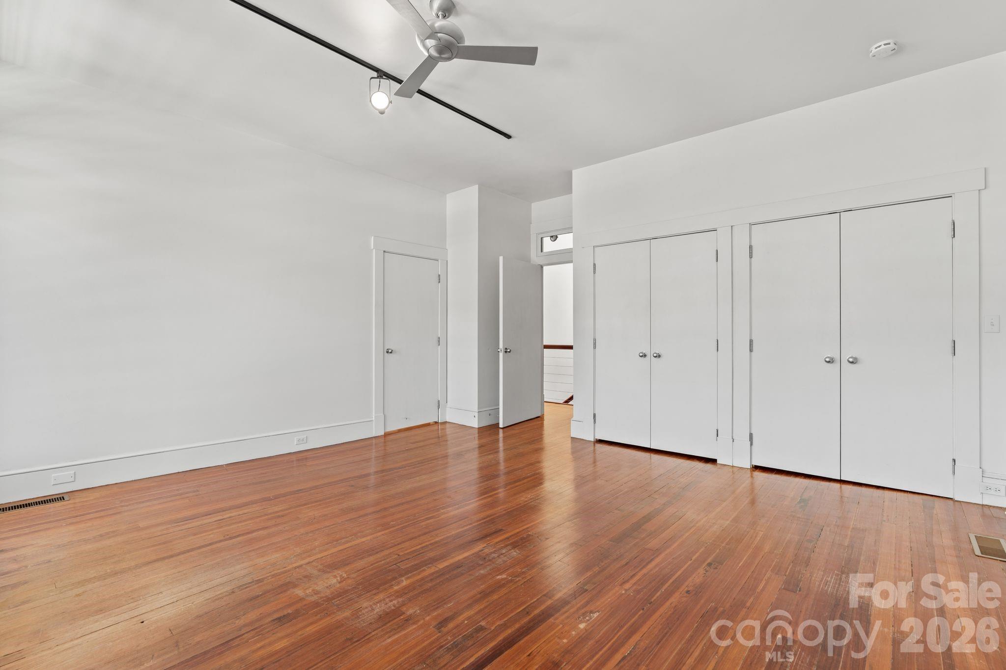 57 Broadway Street A & 101 Property Photo 27