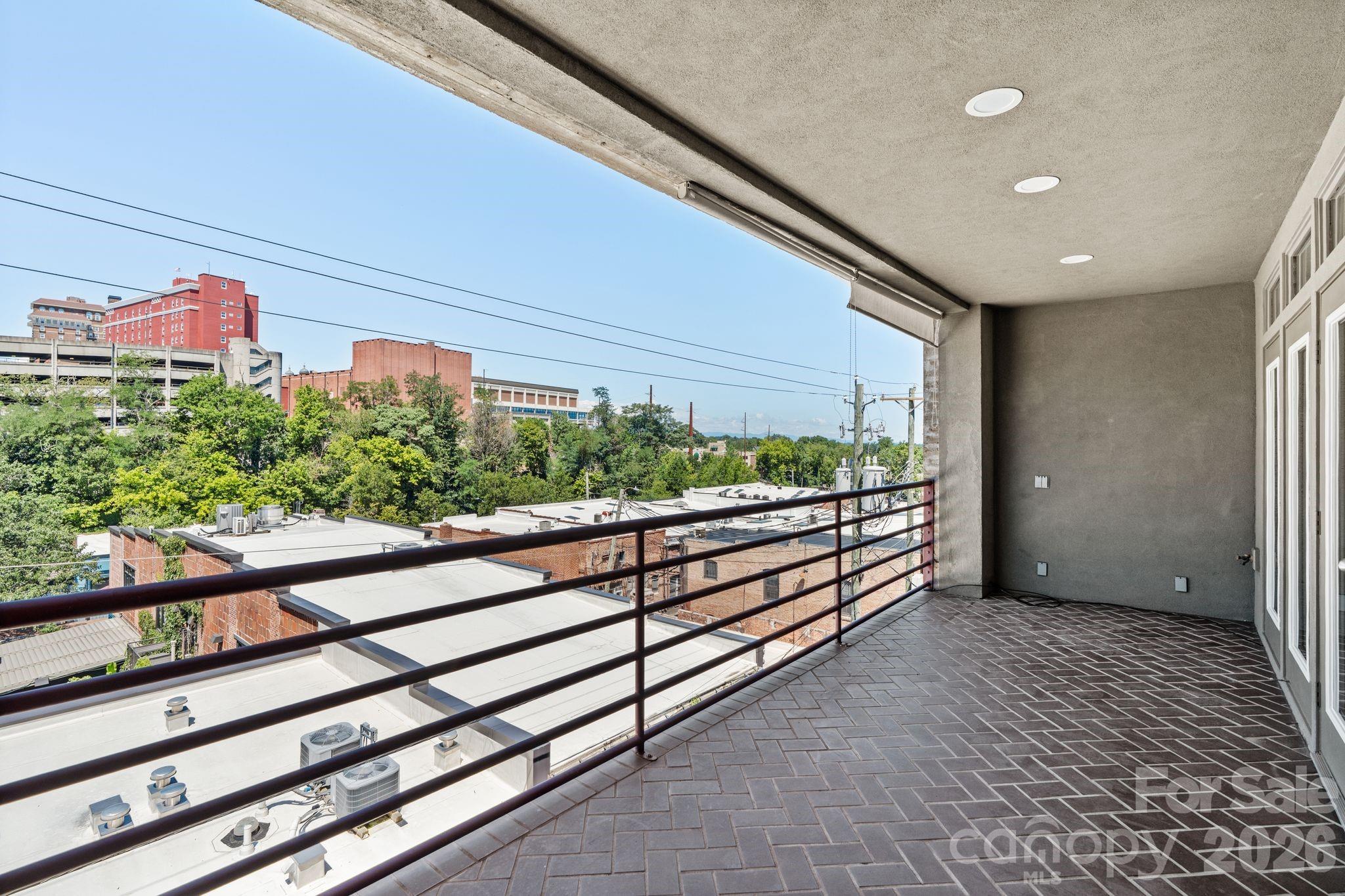 57 Broadway Street A & 101 Property Photo 28