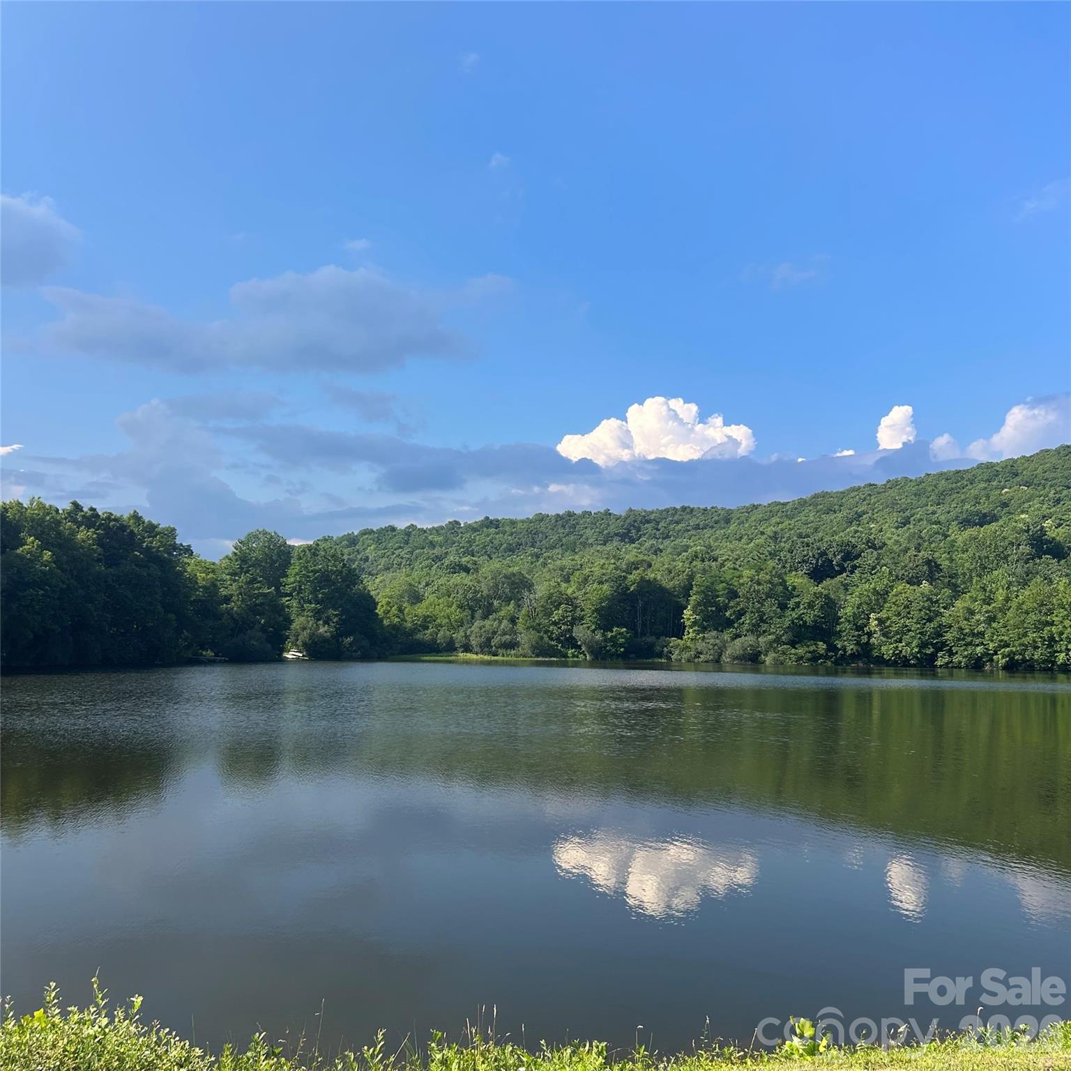 77 E Lake Dr East Lake Drive 18
