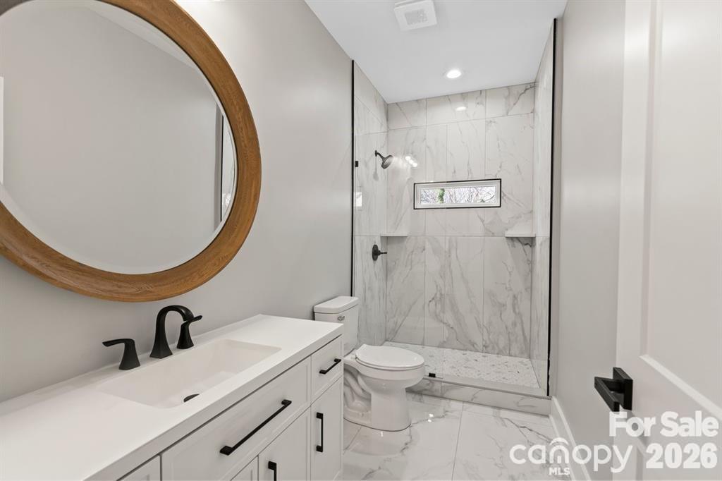 543 30th Avenue Property Photo 8