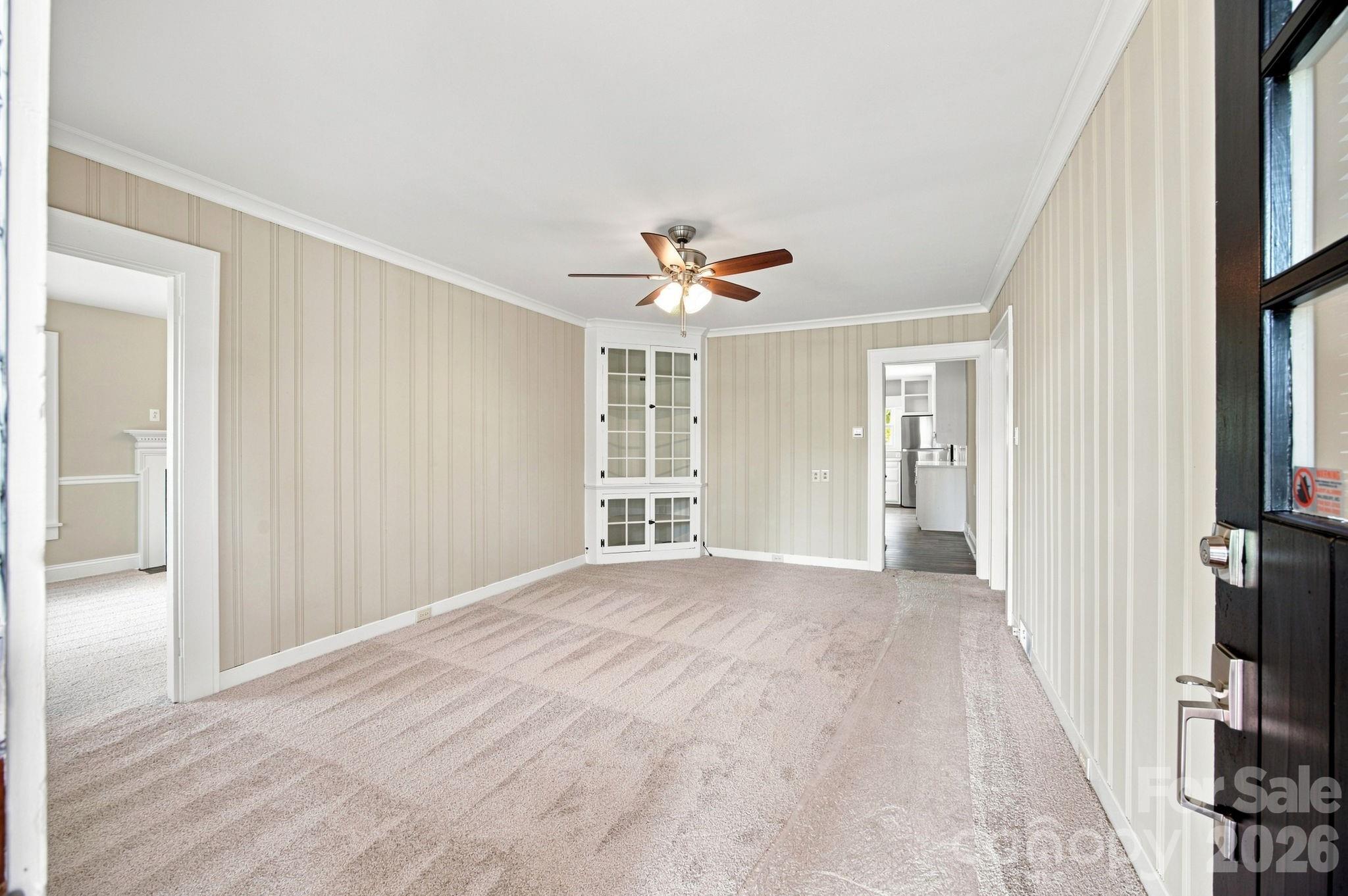 110 Confederate Avenue Property Photo 5
