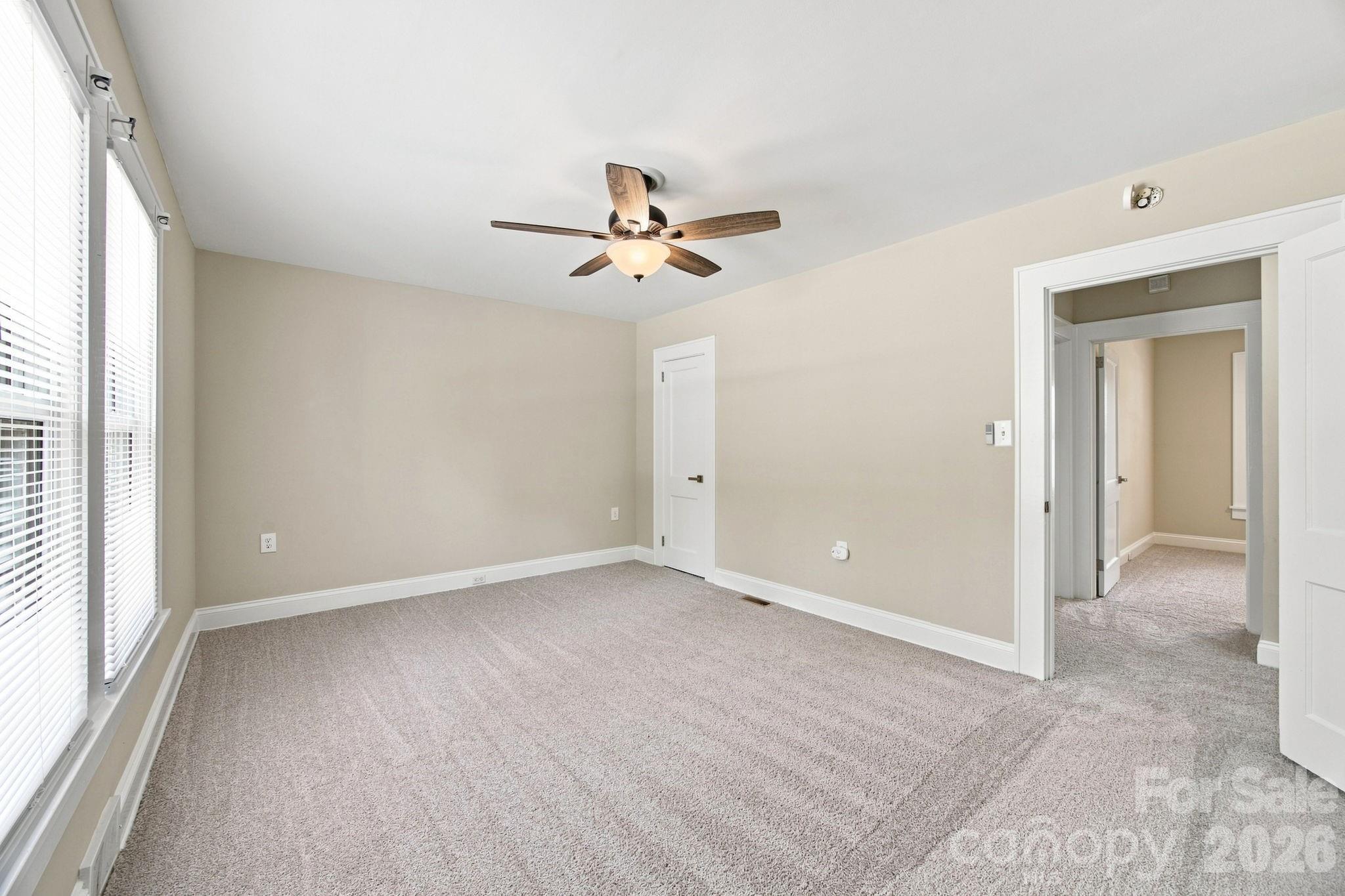 110 Confederate Avenue Property Photo 29