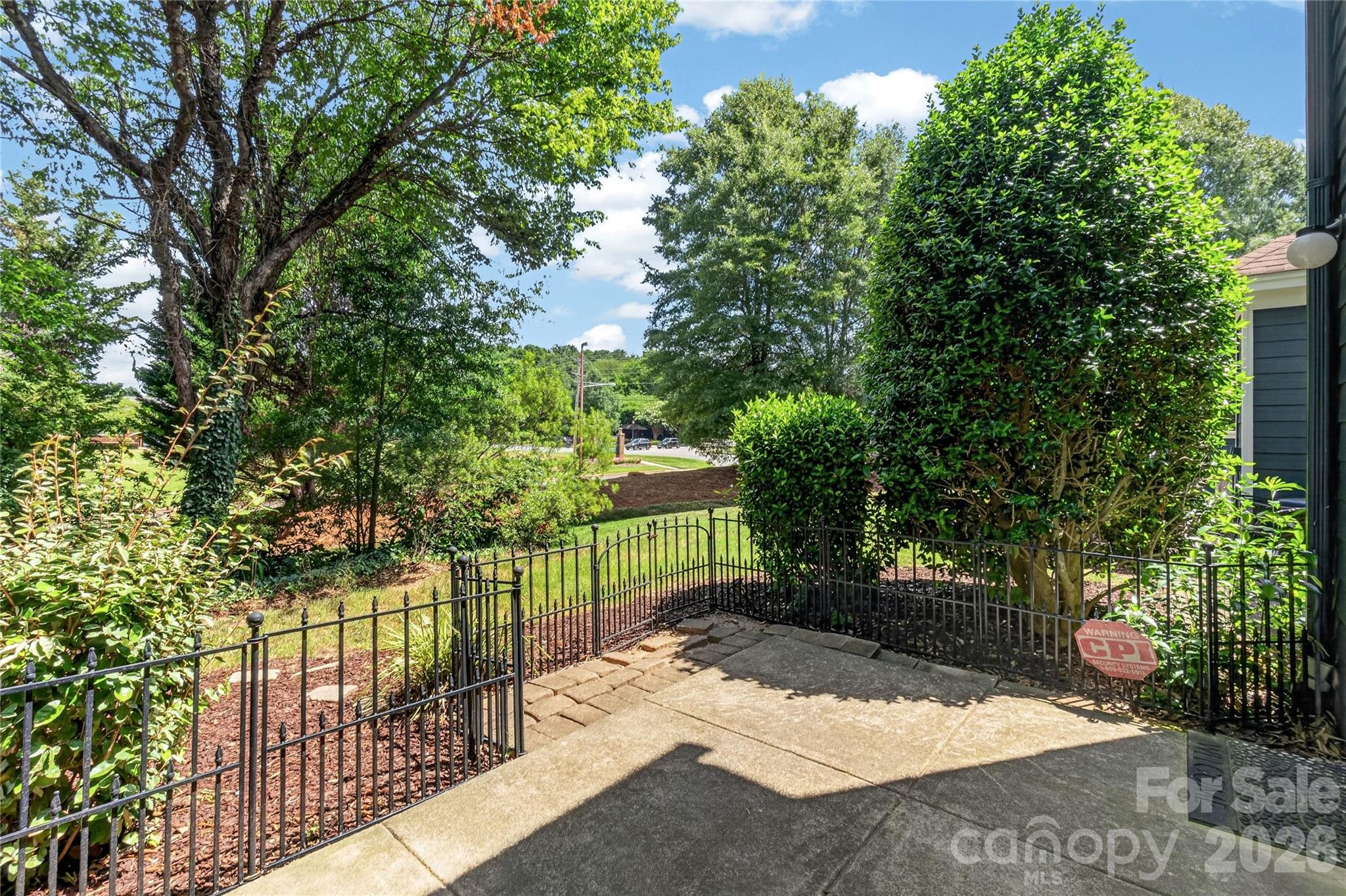 17569 Tuscany Lane Property Photo 38