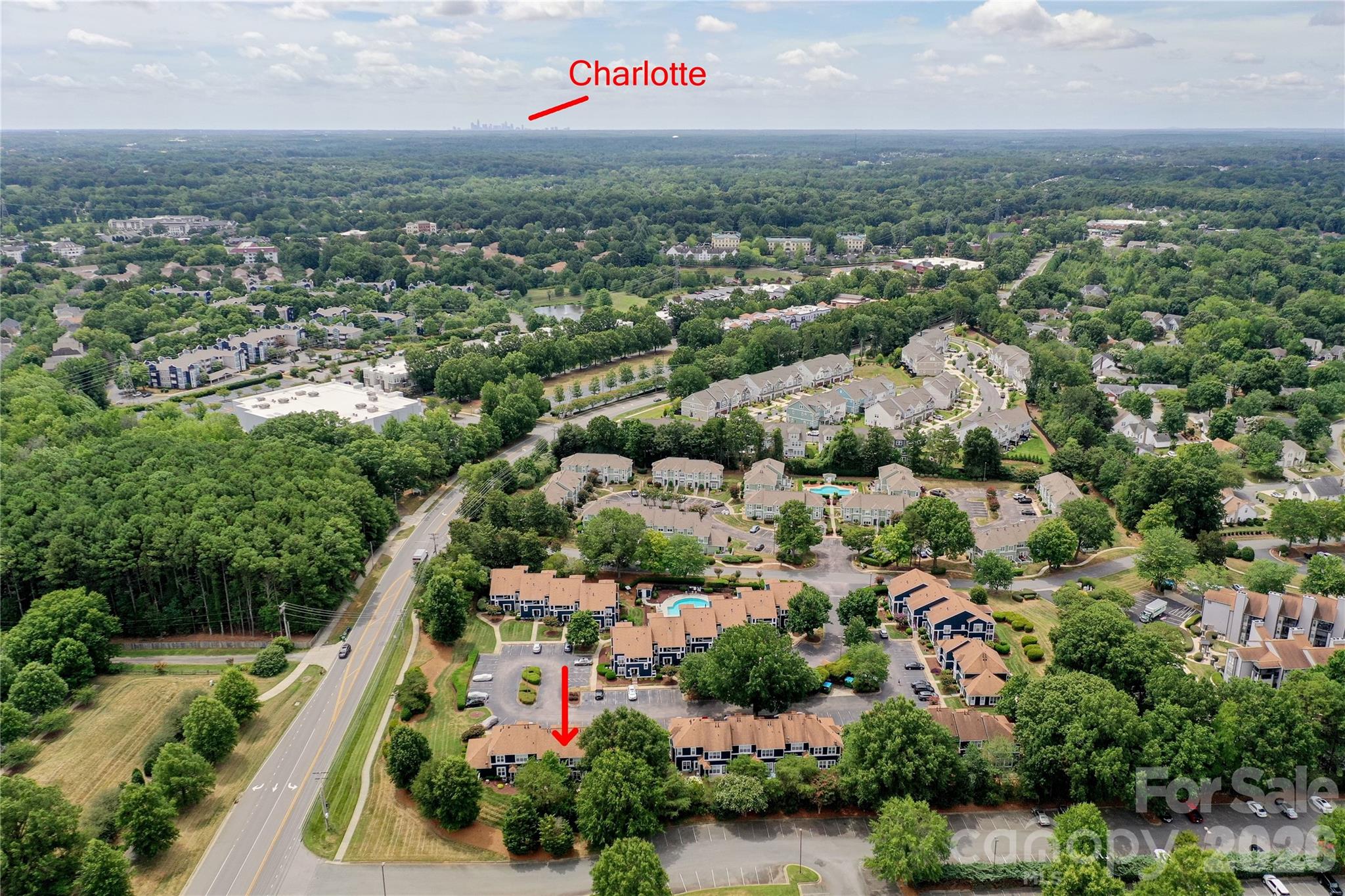 17569 Tuscany Lane Property Photo 45