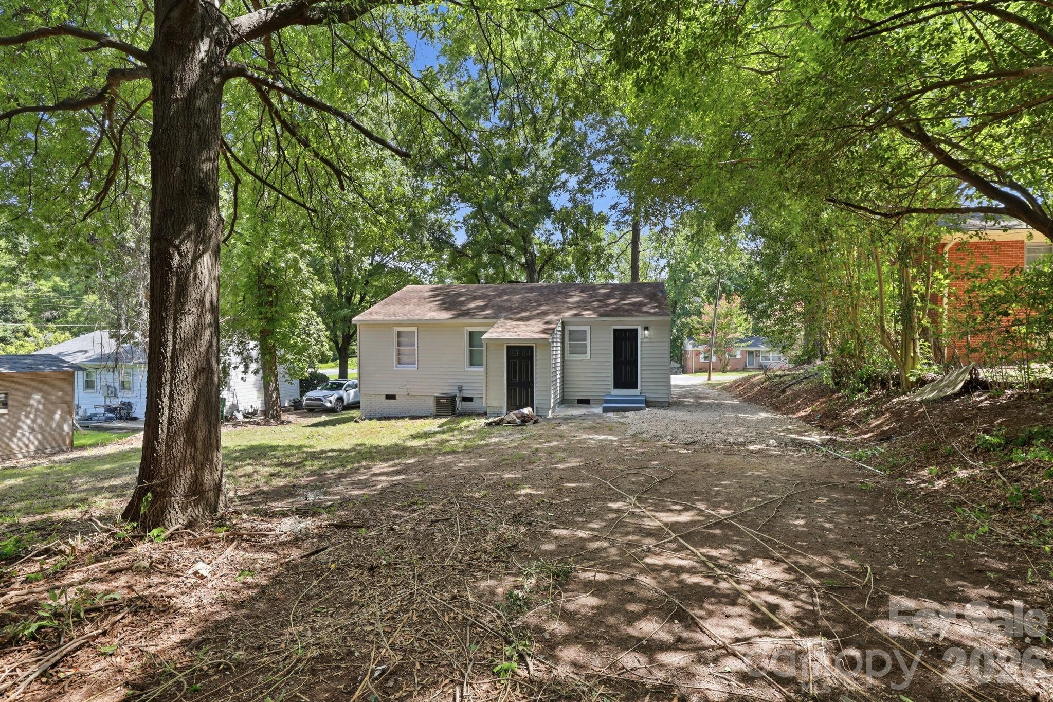3708 Carlyle Drive Property Photo 13