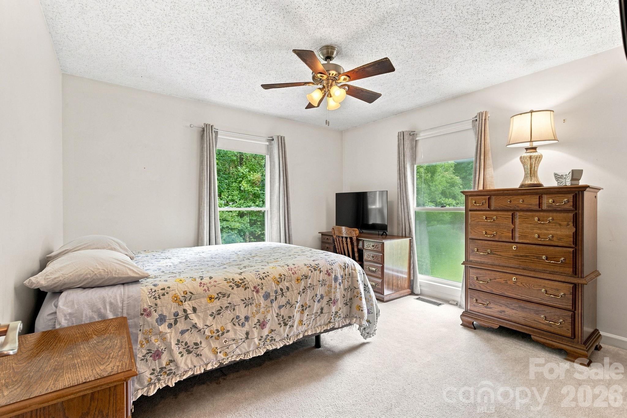 213 Hamilton Road Property Photo 15