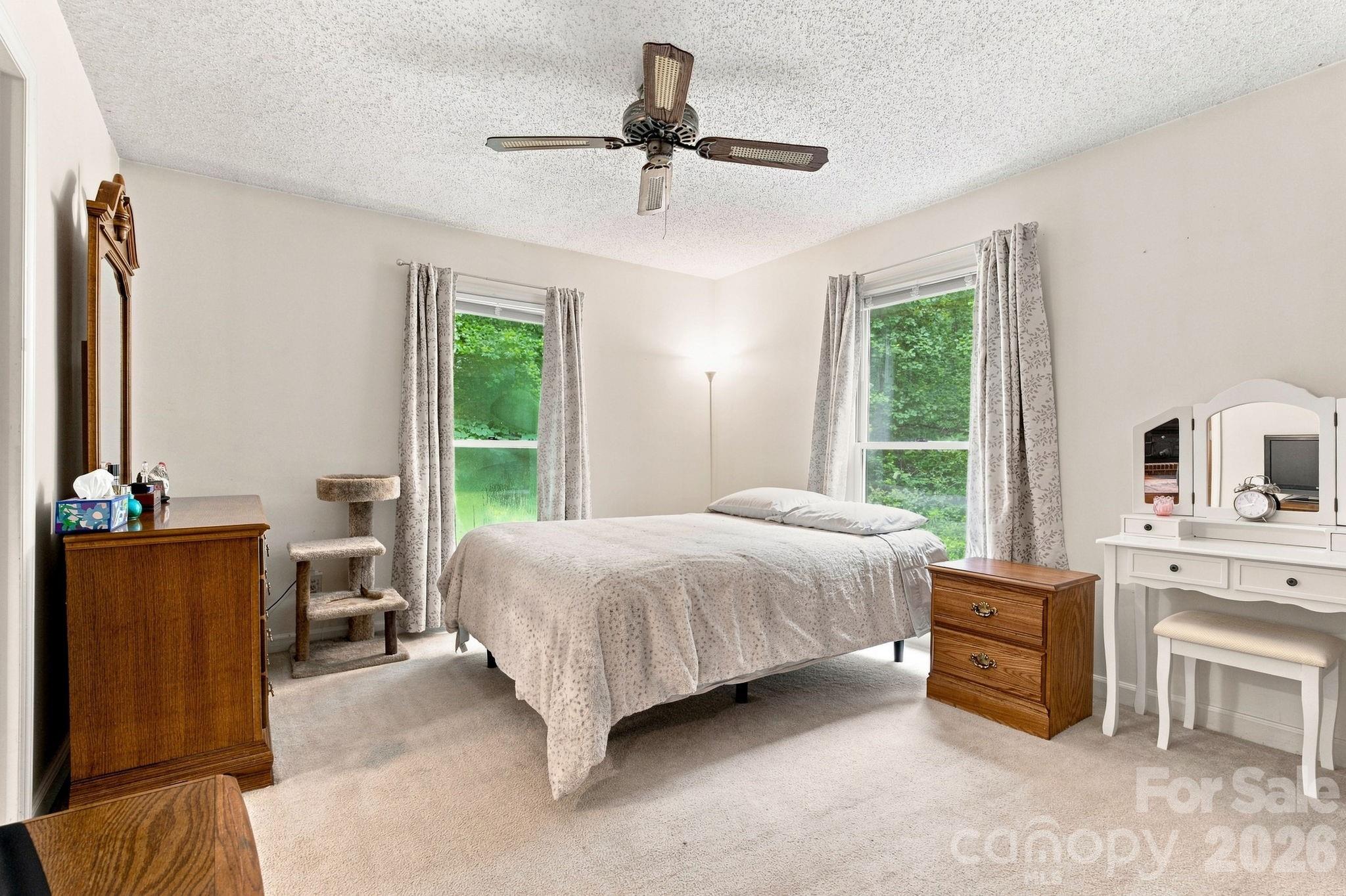 213 Hamilton Road Property Photo 16