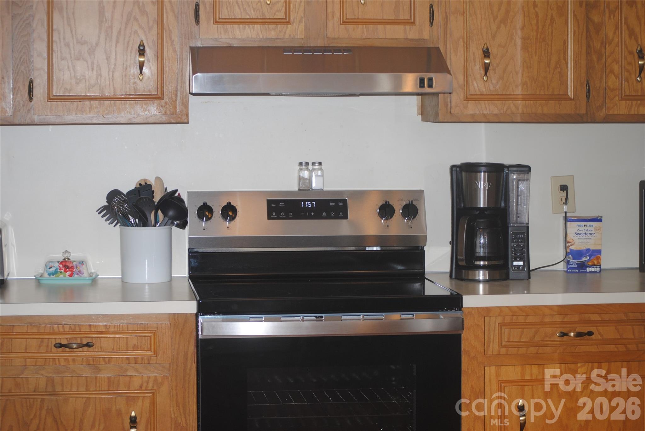 213 Hamilton Road Property Photo 30