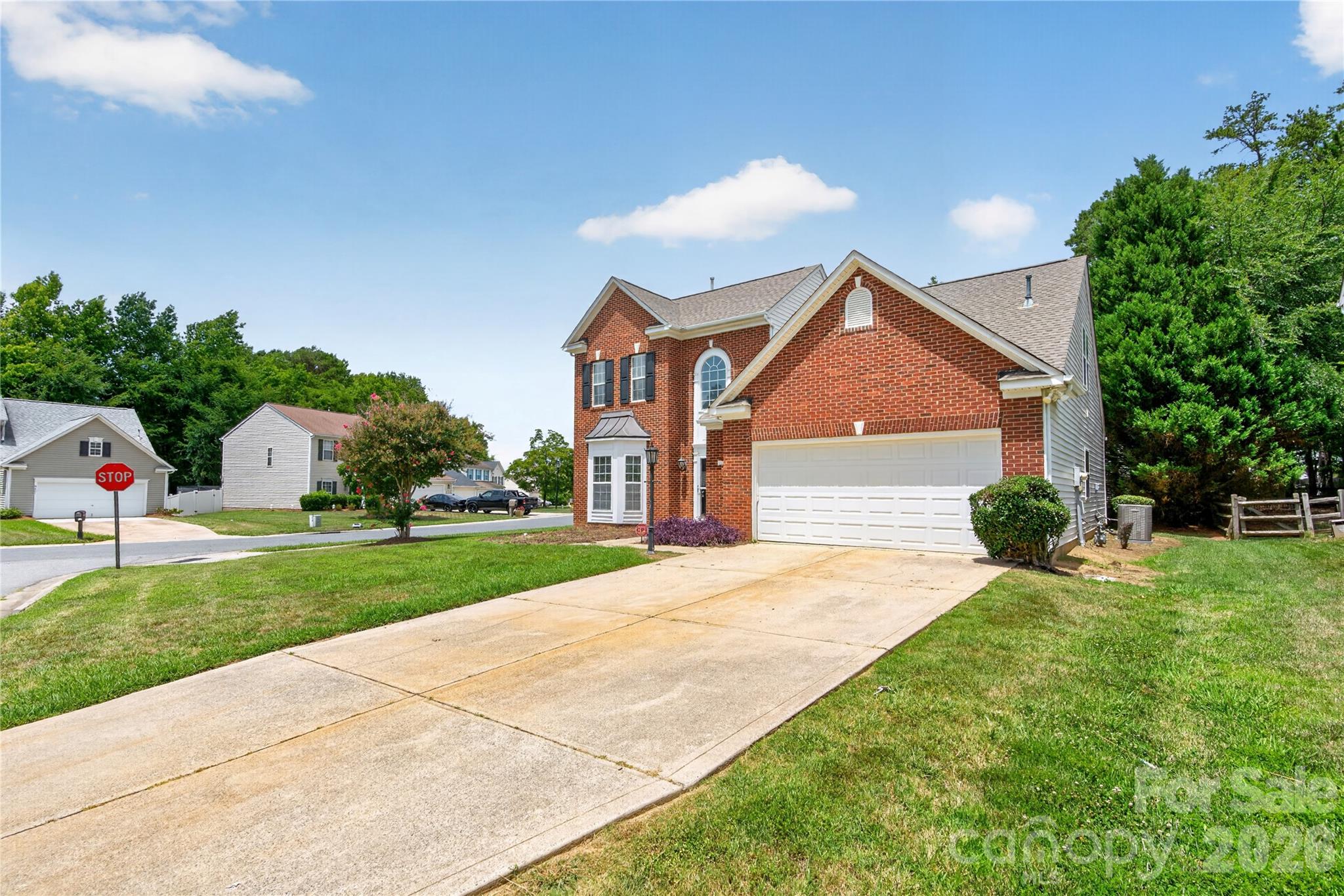 11436 Brook Meadow Place Property Photo 3