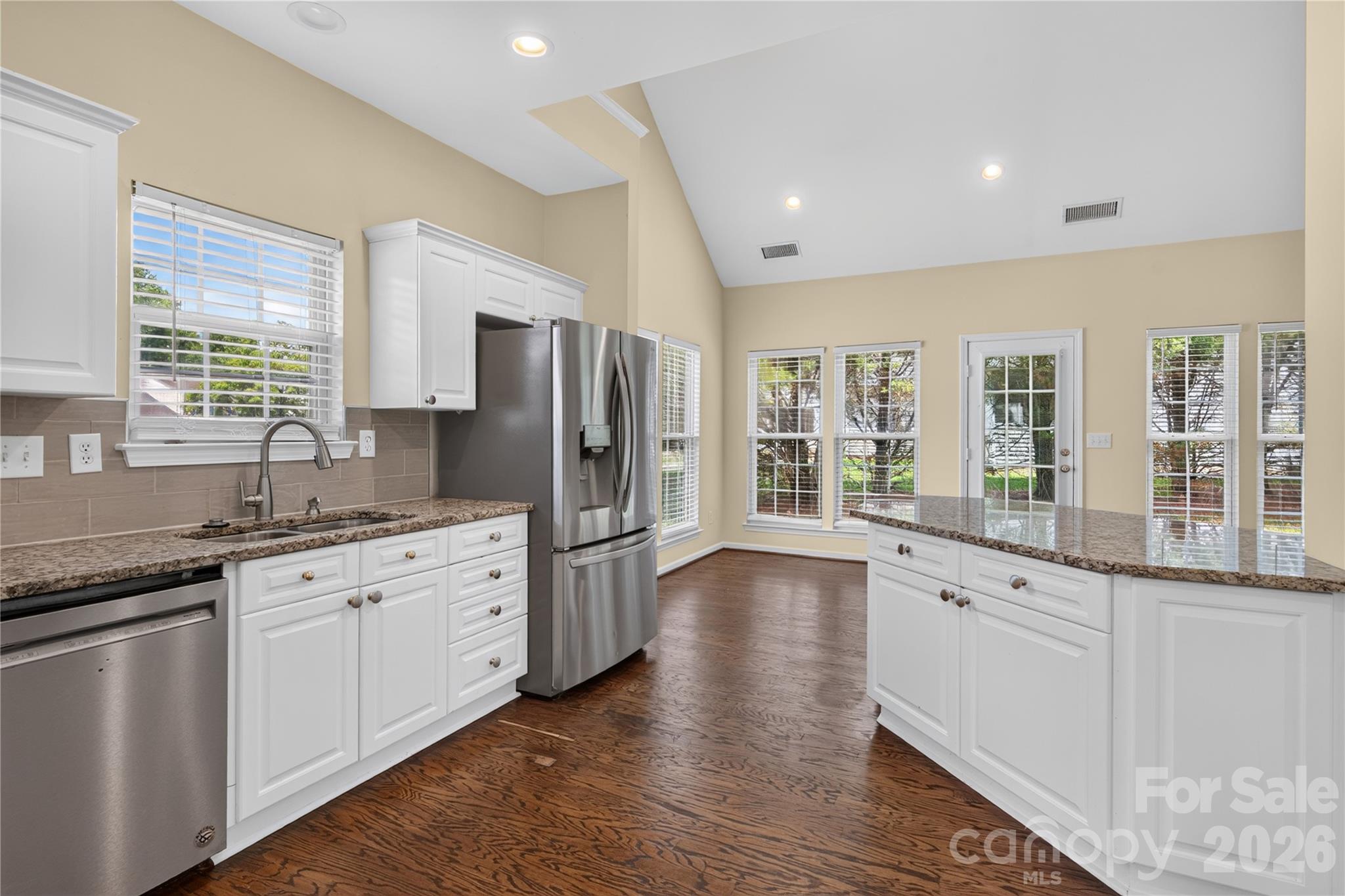 11436 Brook Meadow Place Property Photo 9