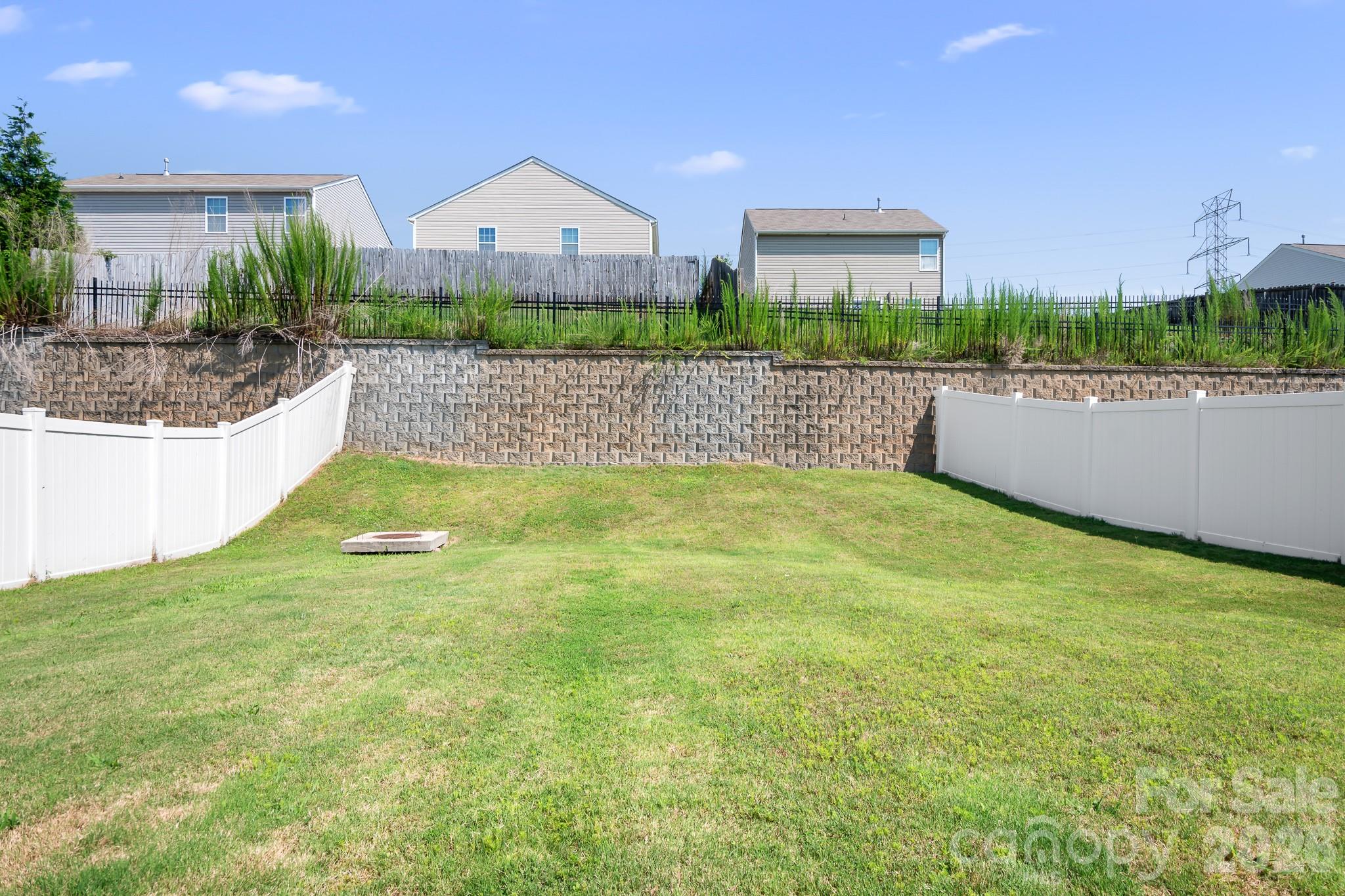 1554 Lilly Springs Place Property Photo 23