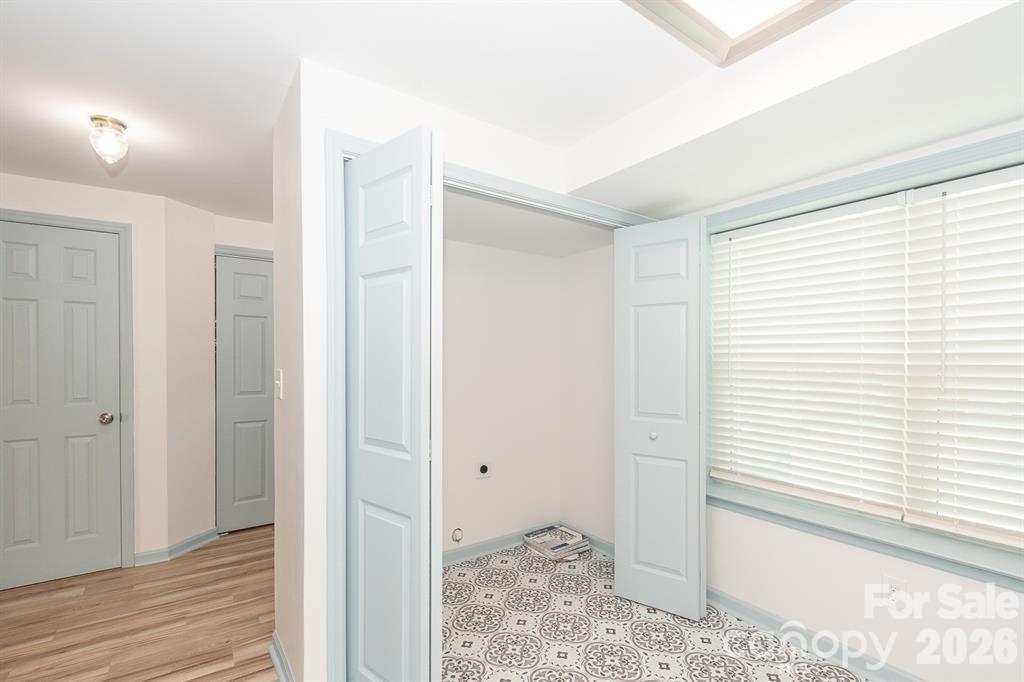 7340 Pebblestone Drive C Property Photo 9
