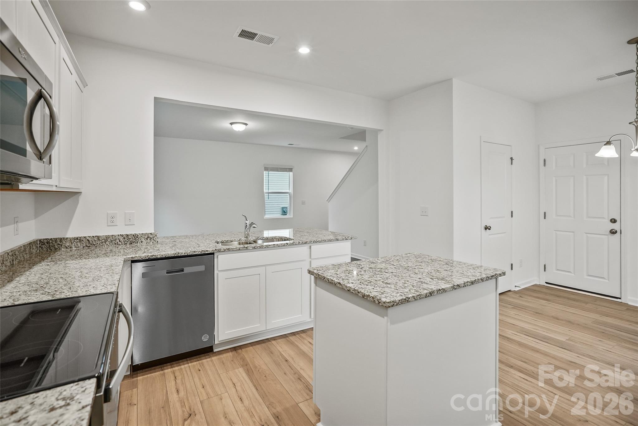 10015 Limpkin Lane Property Photo 16