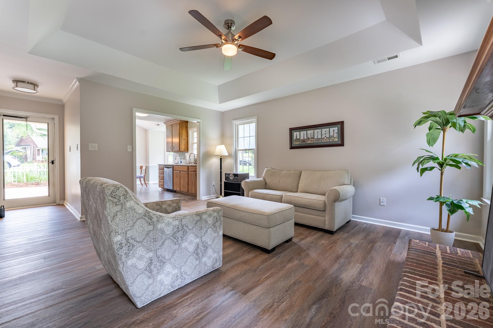 5203 Spring Morning Lane Property Photo 8