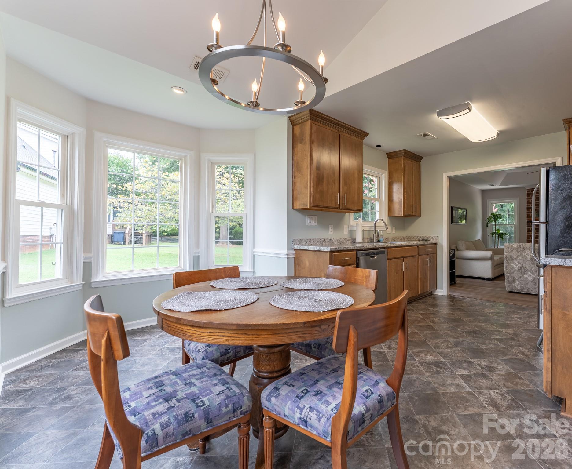 5203 Spring Morning Lane Property Photo 17