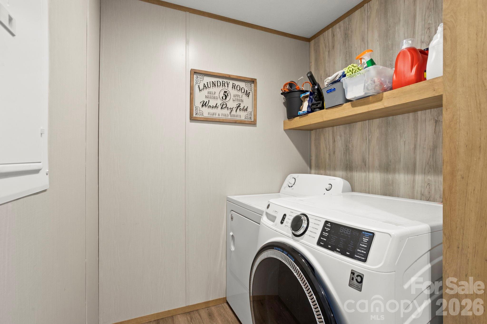 18 Moss Lane Property Photo 15