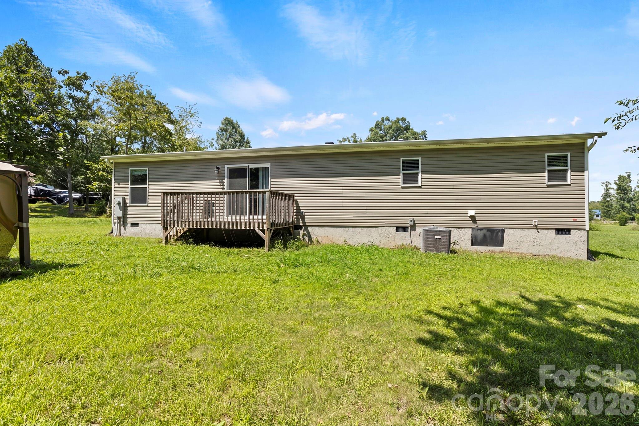 18 Moss Lane Property Photo 16