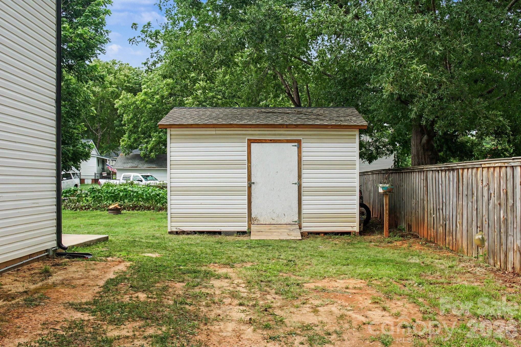 185 Coley Street Property Photo 29