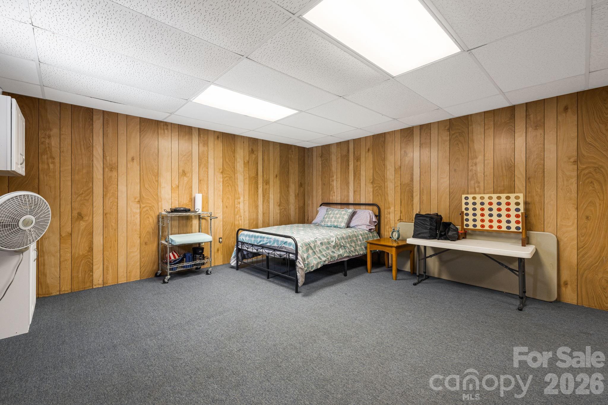 318 Sharon Avenue Property Photo 27