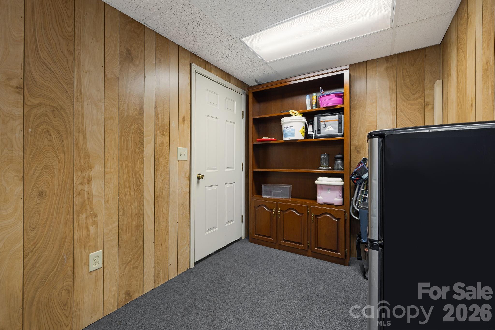 318 Sharon Avenue Property Photo 29