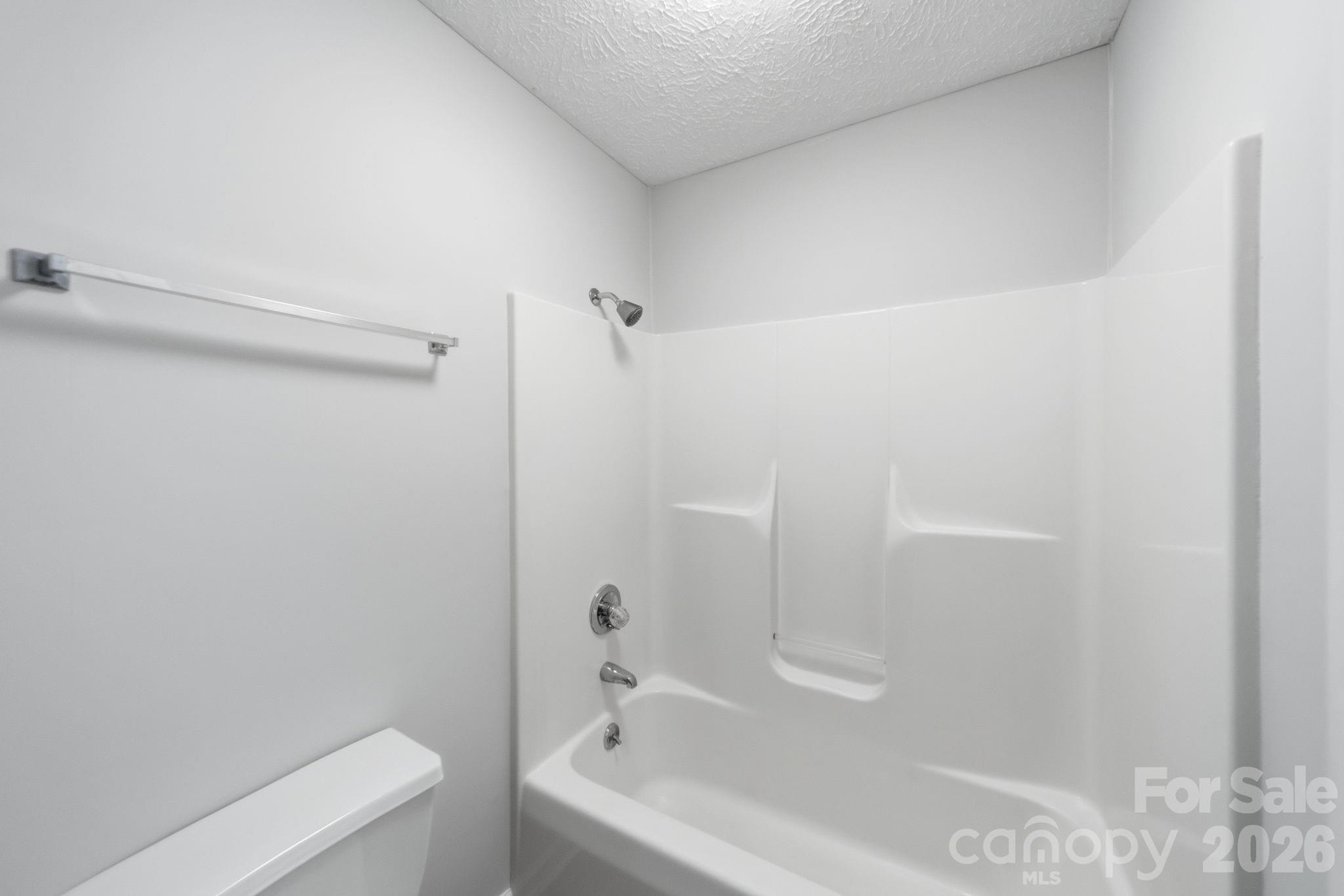 617 Autumn Drive Property Photo 23