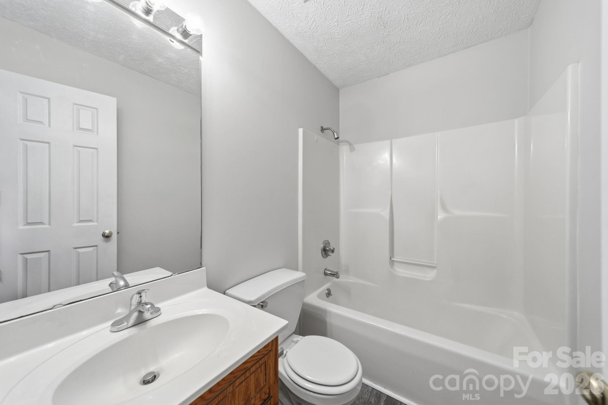 617 Autumn Drive Property Photo 39