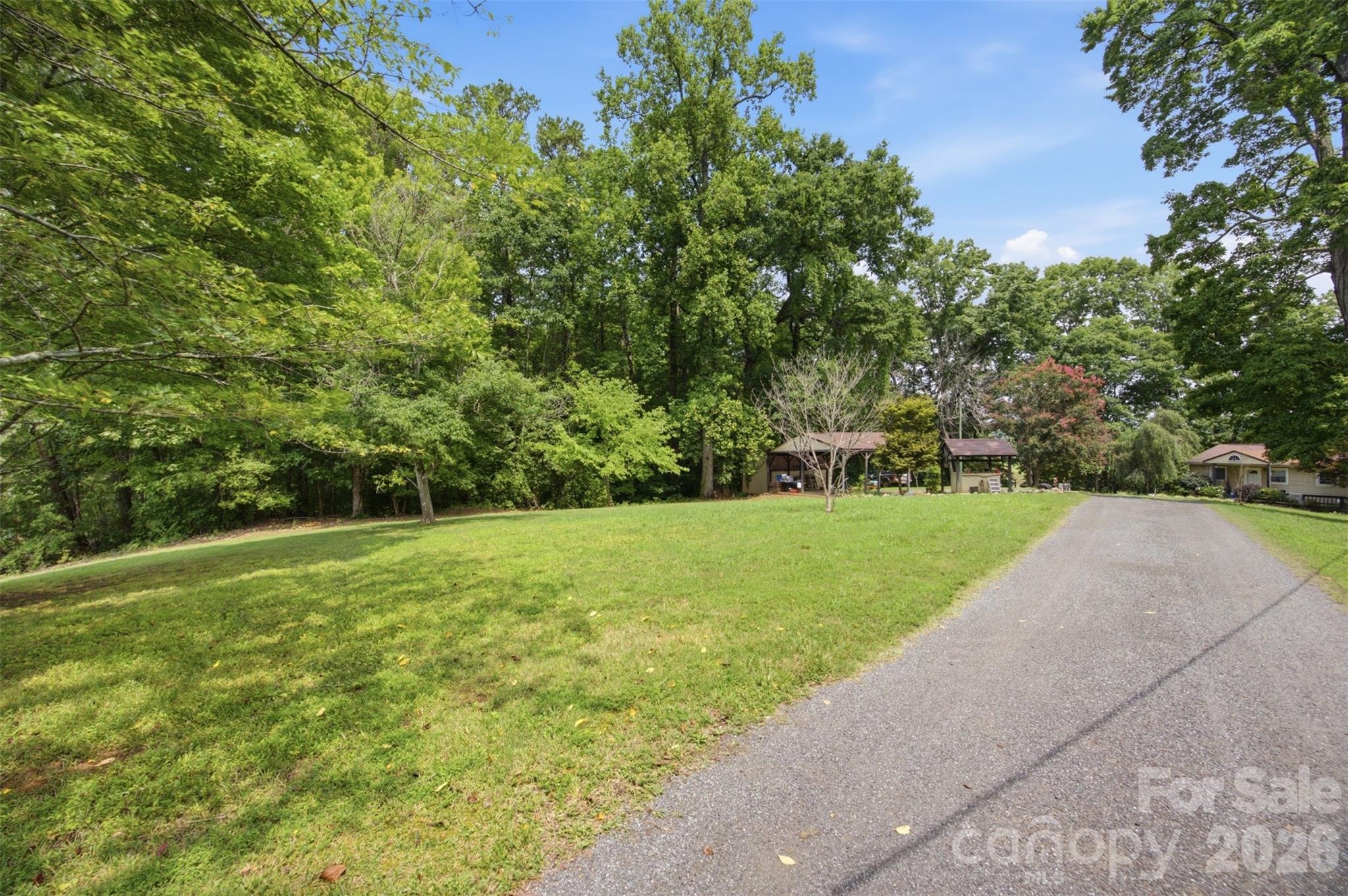 146 Duck Cove Road Property Photo 3